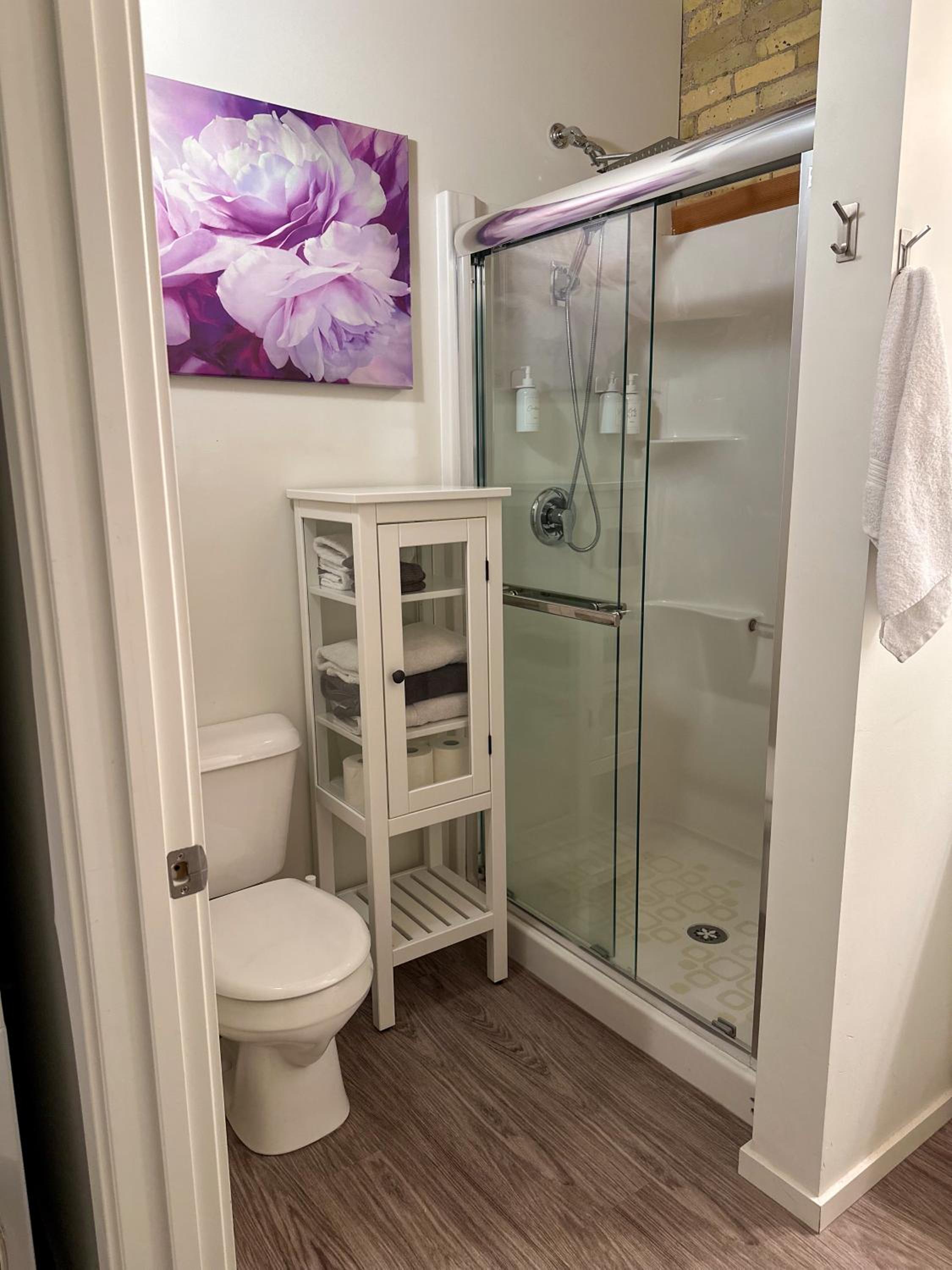 Heart of the City: Cozy 2-Bed Loft