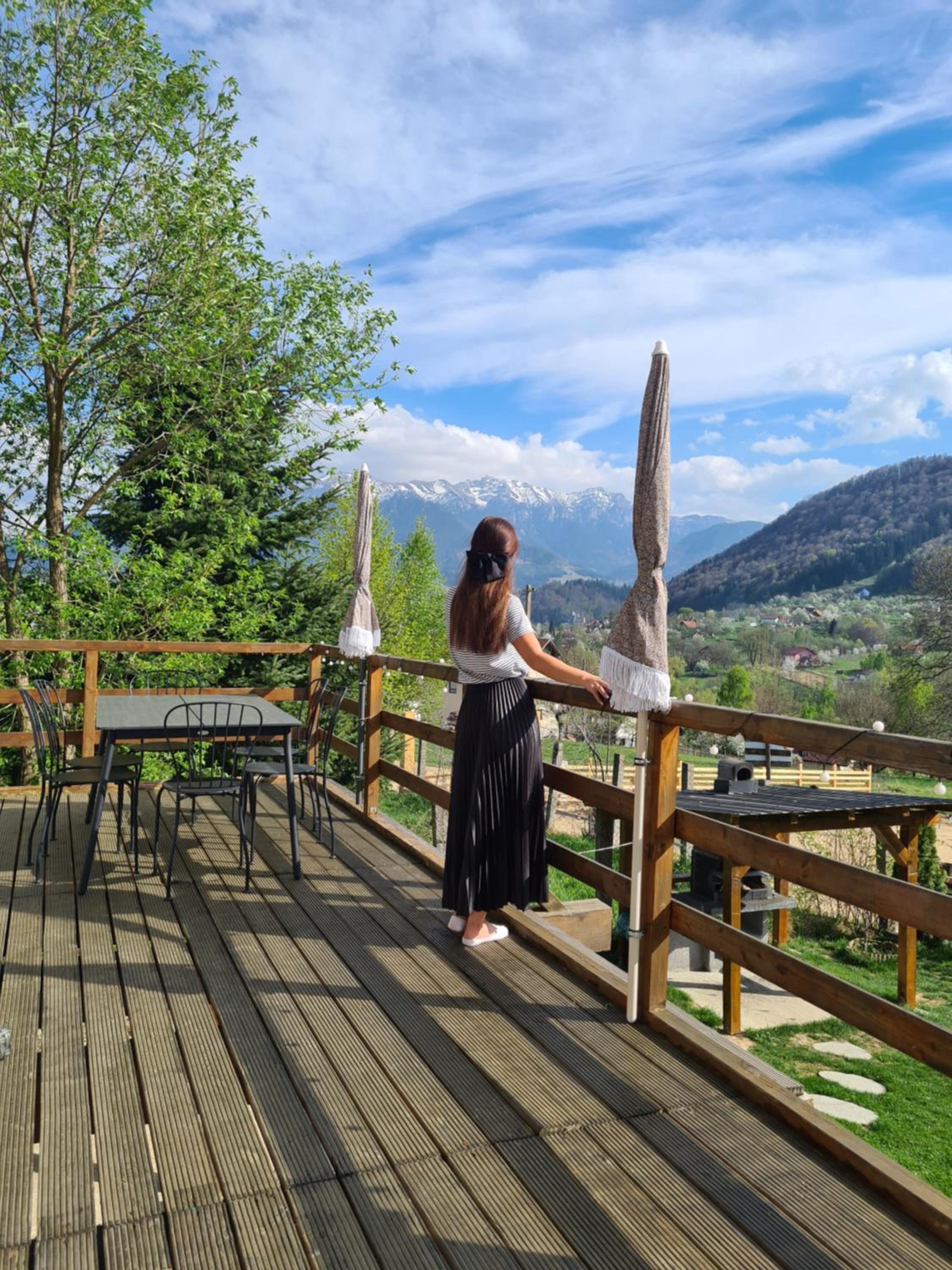Bran Mountain Living