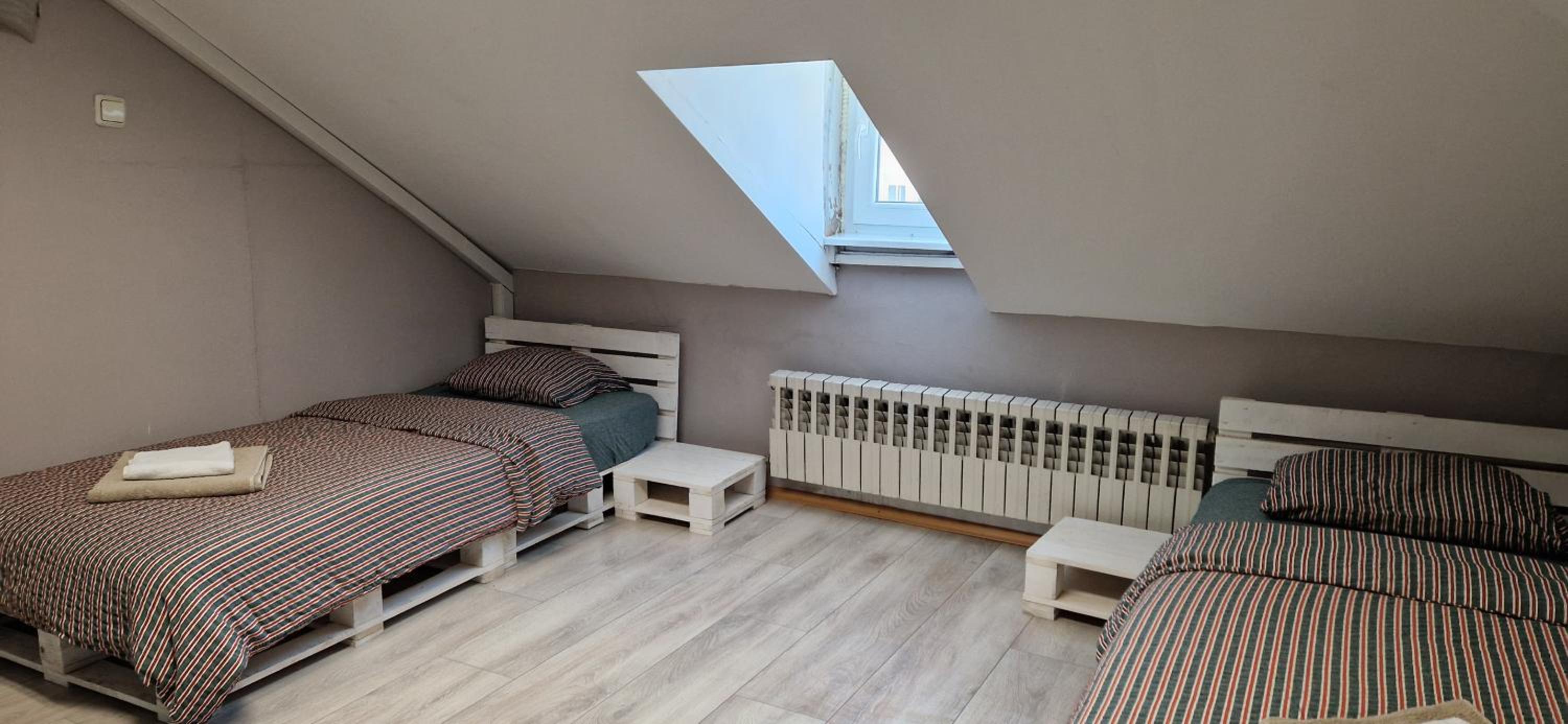 Lambo's Corner Varna - Guest Rooms