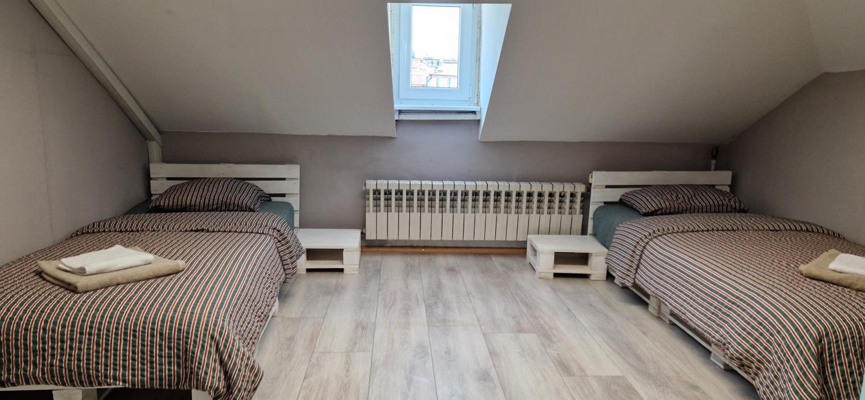 Lambo's Corner Varna - Guest Rooms