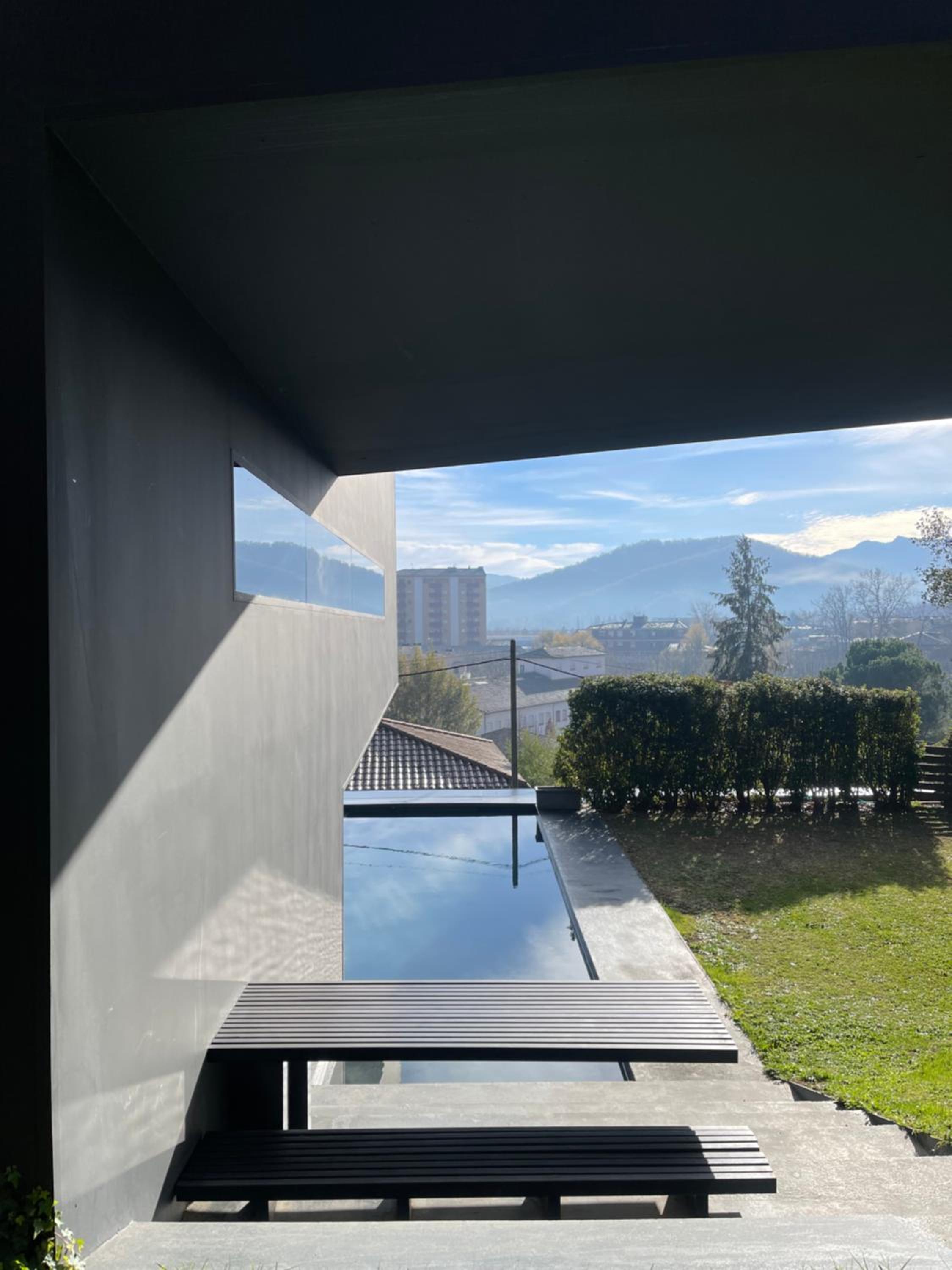 the black line house