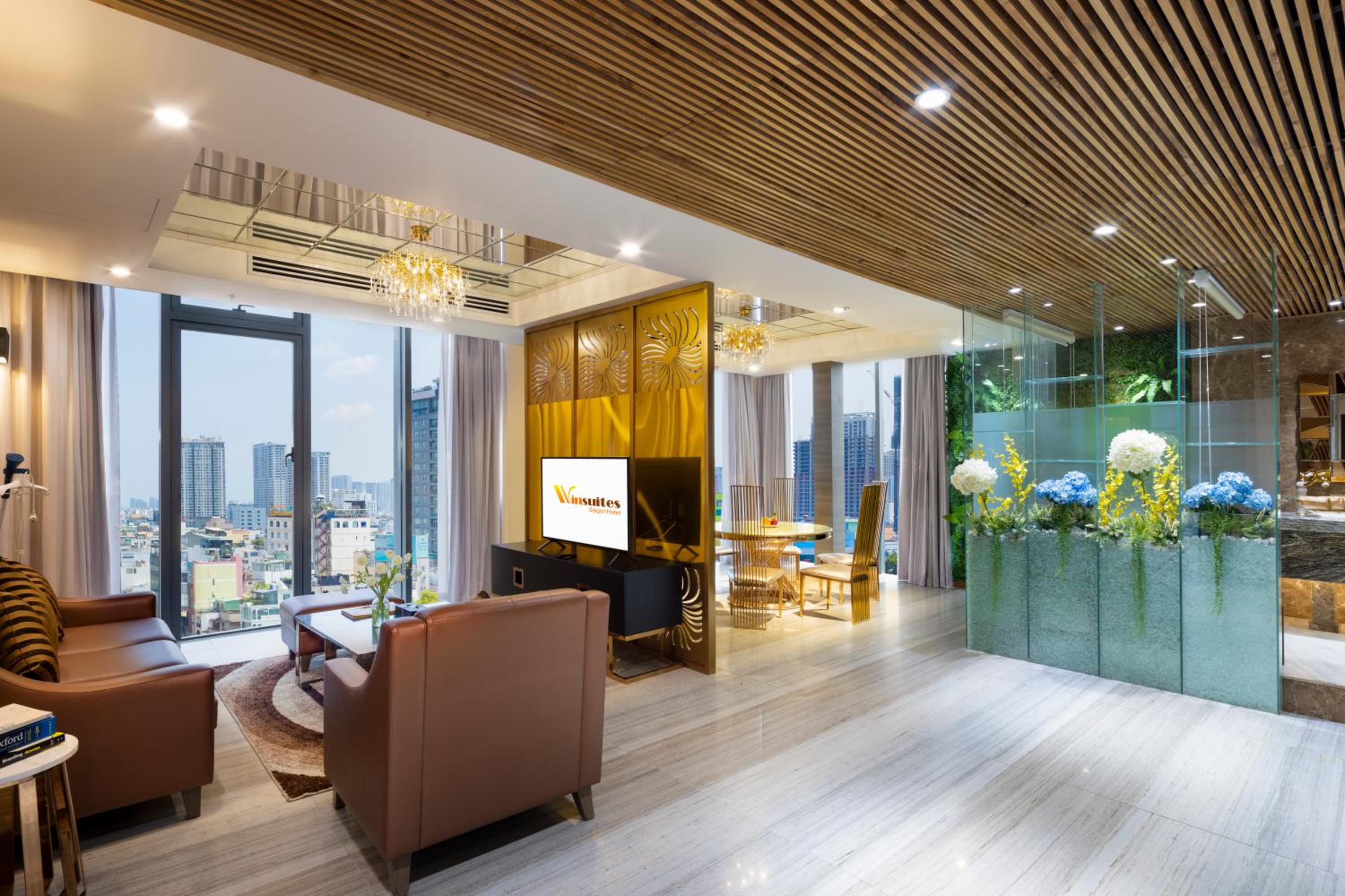 Winsuites Sai Gon Hotel 47