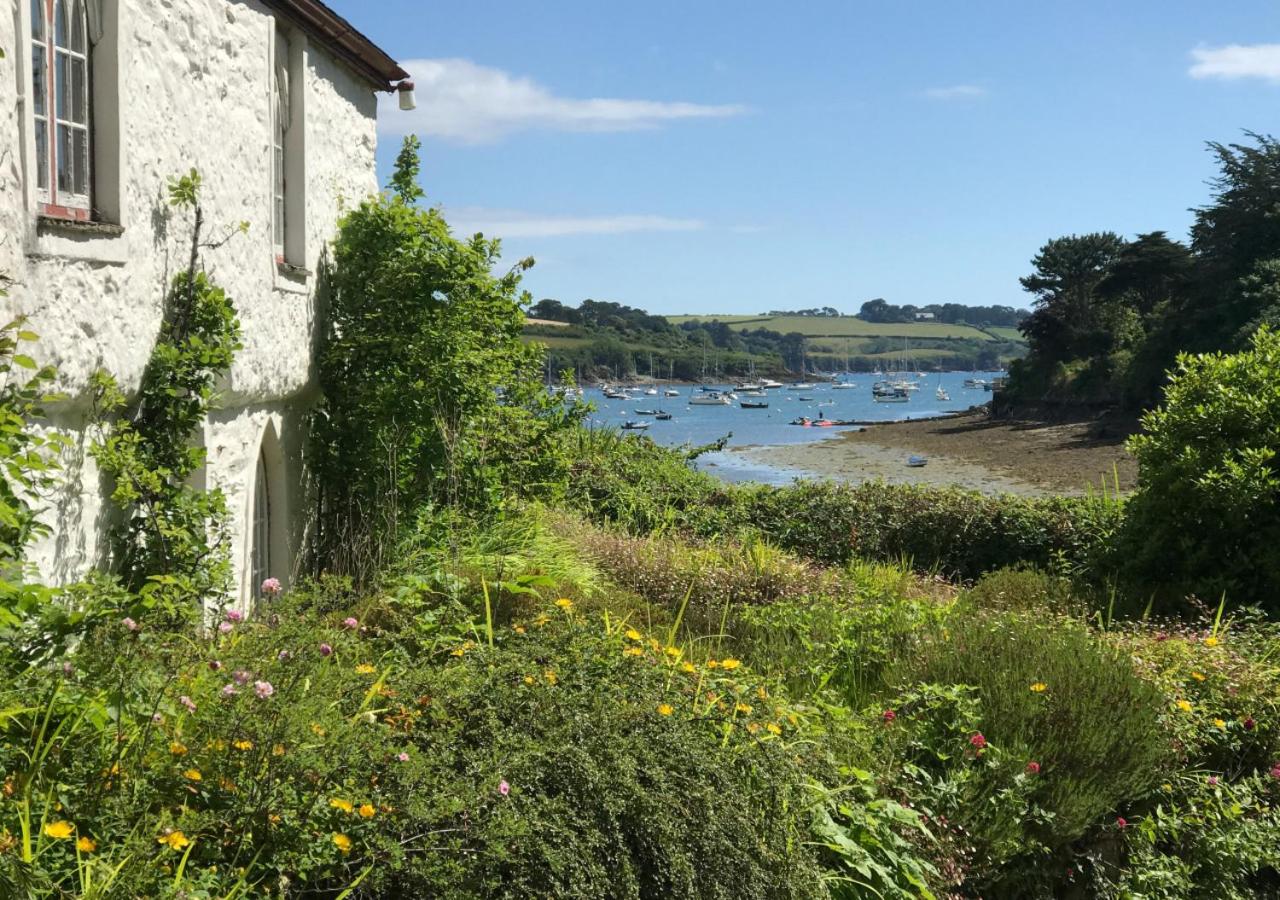 3 Bed in Helford oc-hcwedn