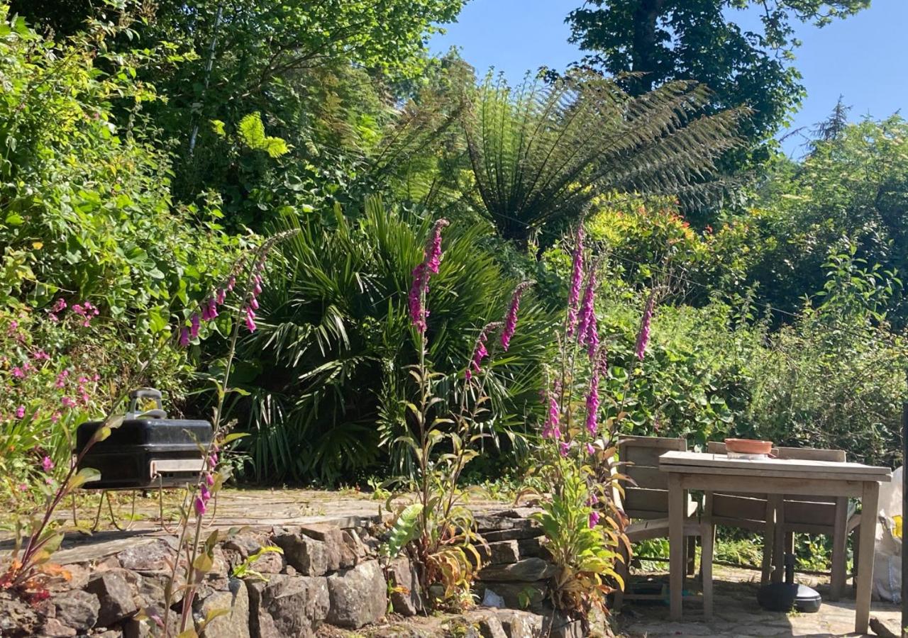 3 Bed in Helford oc-hcwedn
