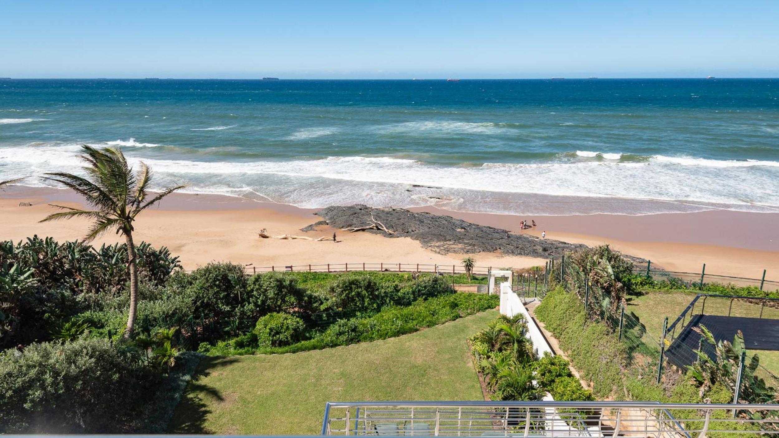 Casa Playa No 5 Modern Off Grid Beach Apartment view 5