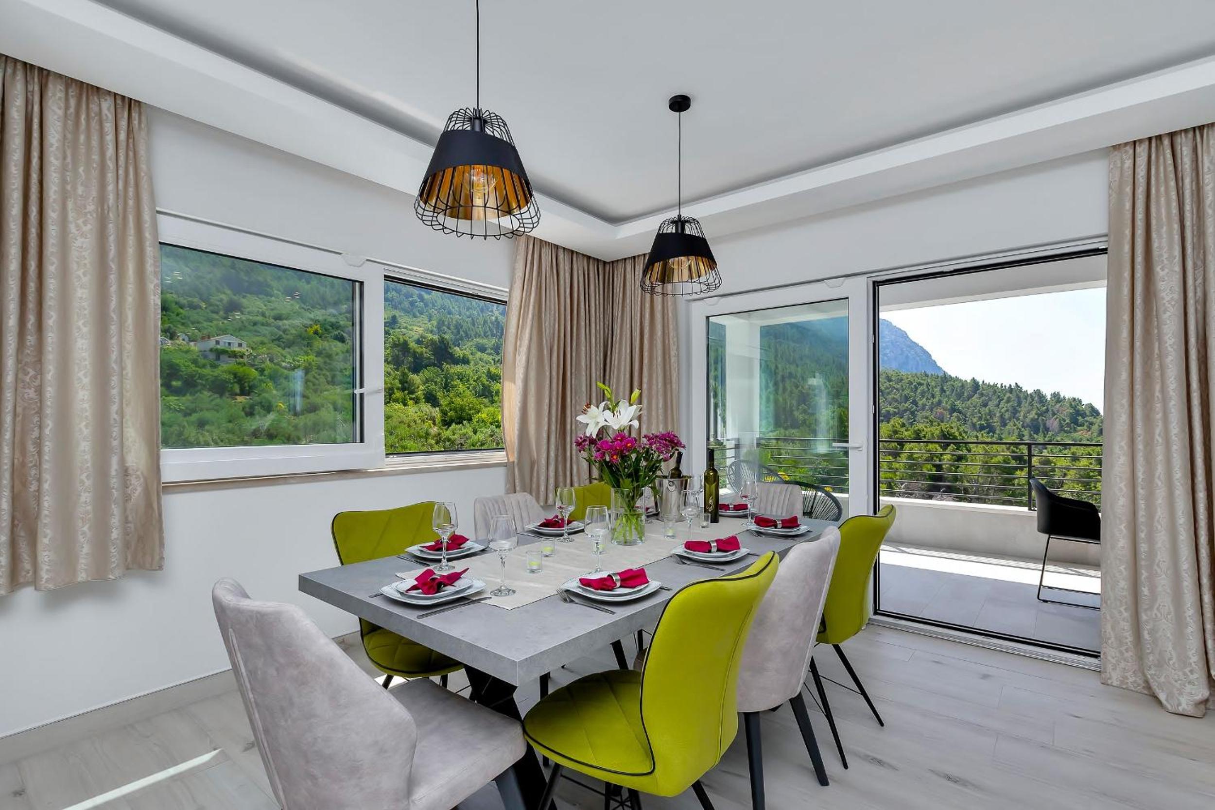 Villa Vivace mit Pool und traumhaften Meerblick view 2