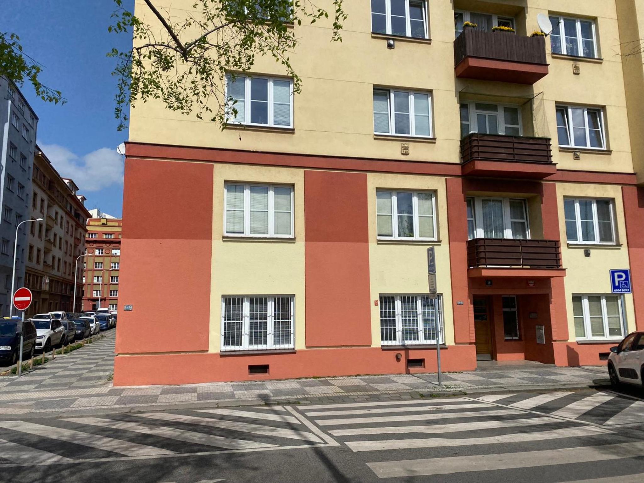Tulip Apartment