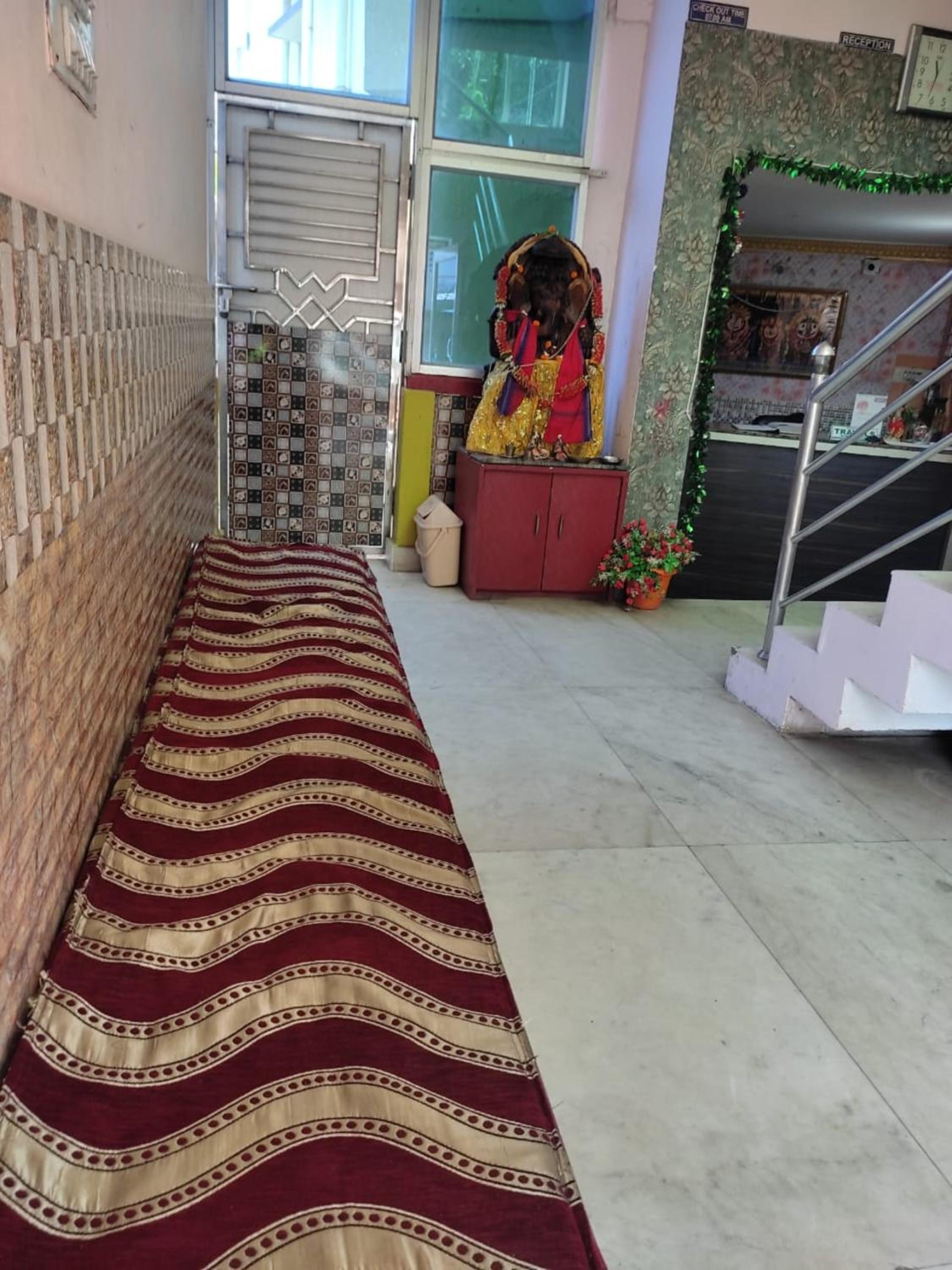 Hotel Beach Heaven Puri - Near Golden Beach & Temple By Morservices