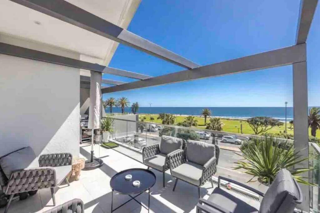 Beach Front Bliss + Inverter+parking view 2