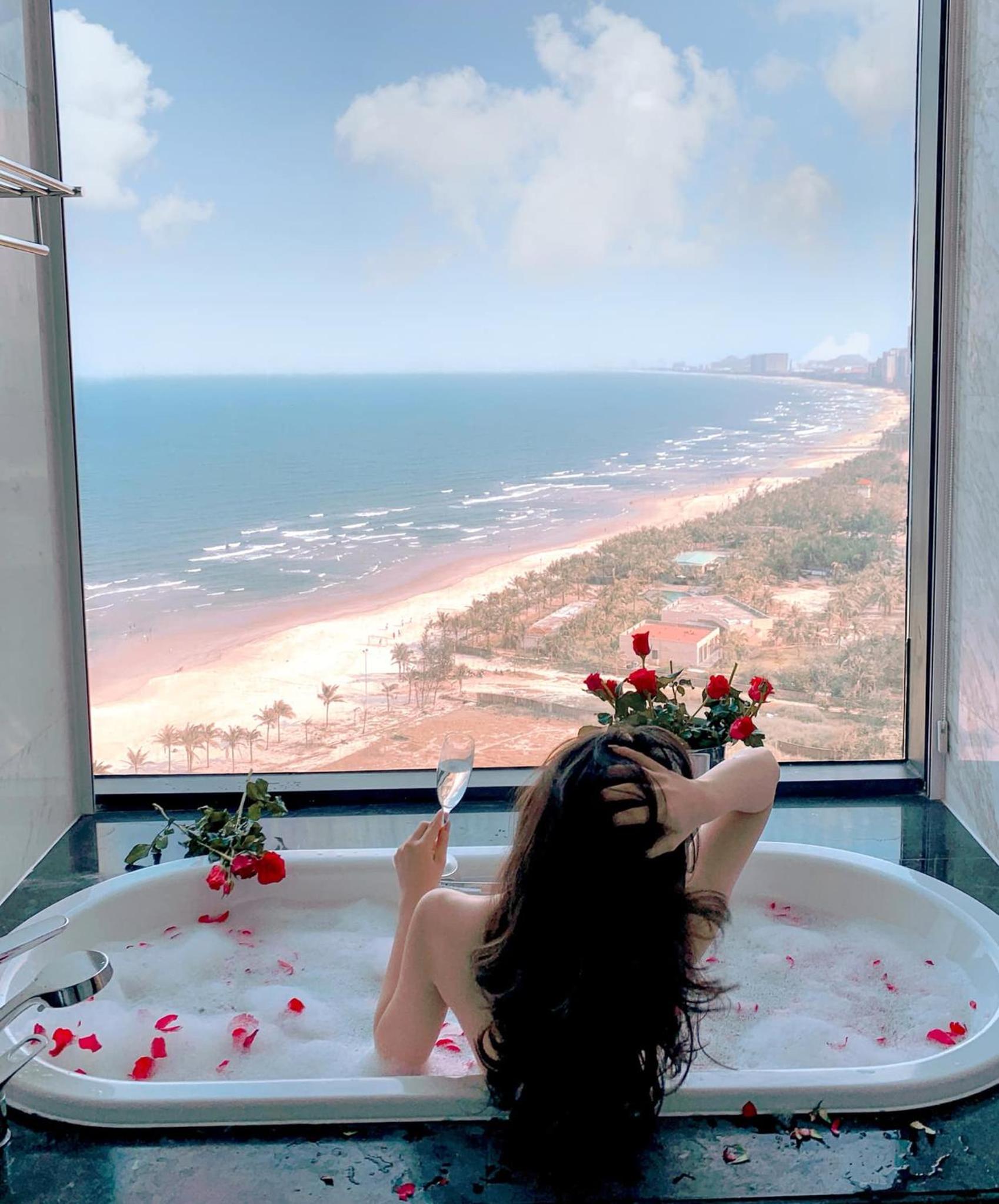 Luxury Apartment Ocean View Free Pool