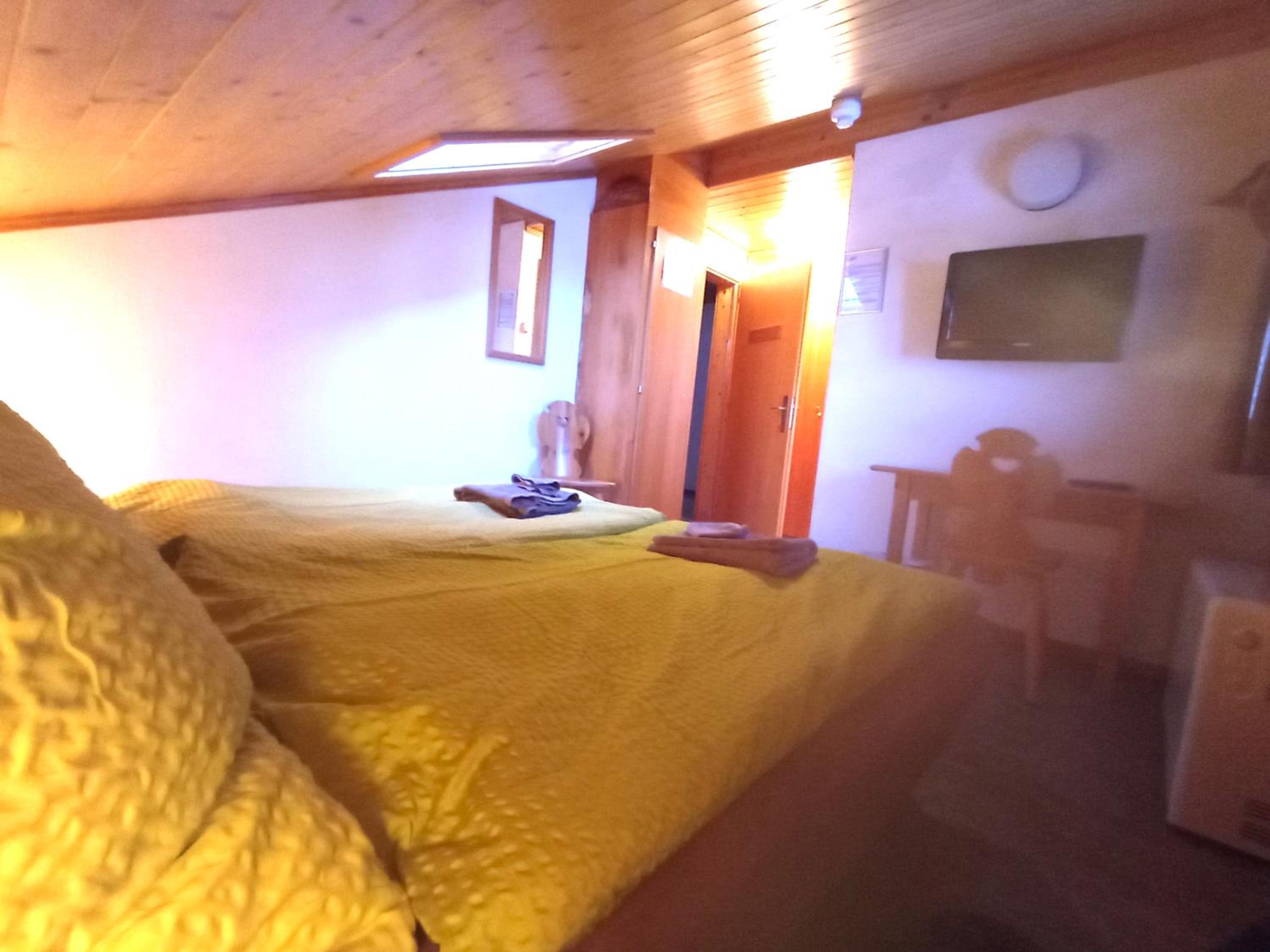 Chambre double Doppelzimmer Camping Jaunpass