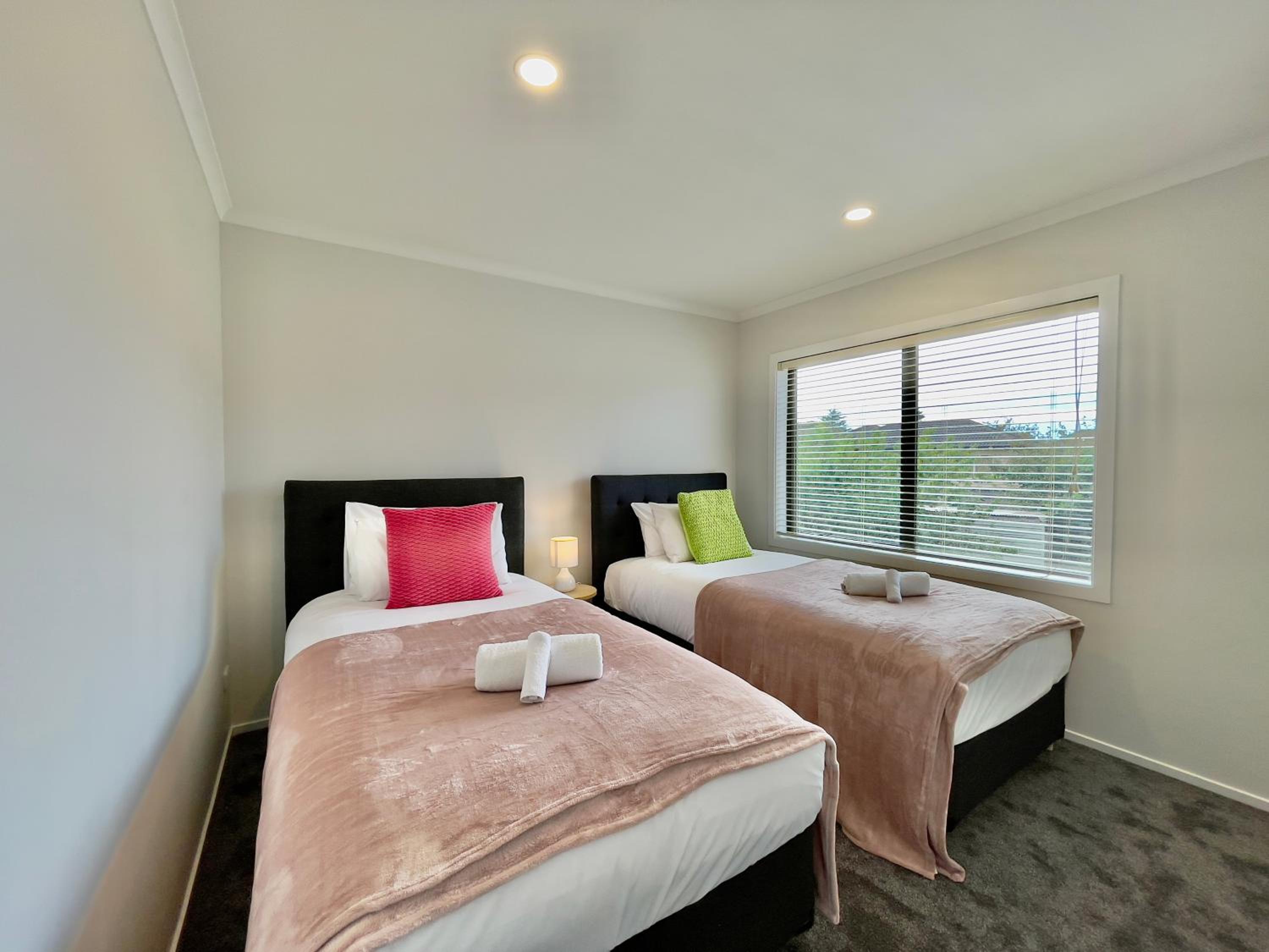 Sky Stars Brand-new comfortable 3 & 4-bedroom Houses view 5