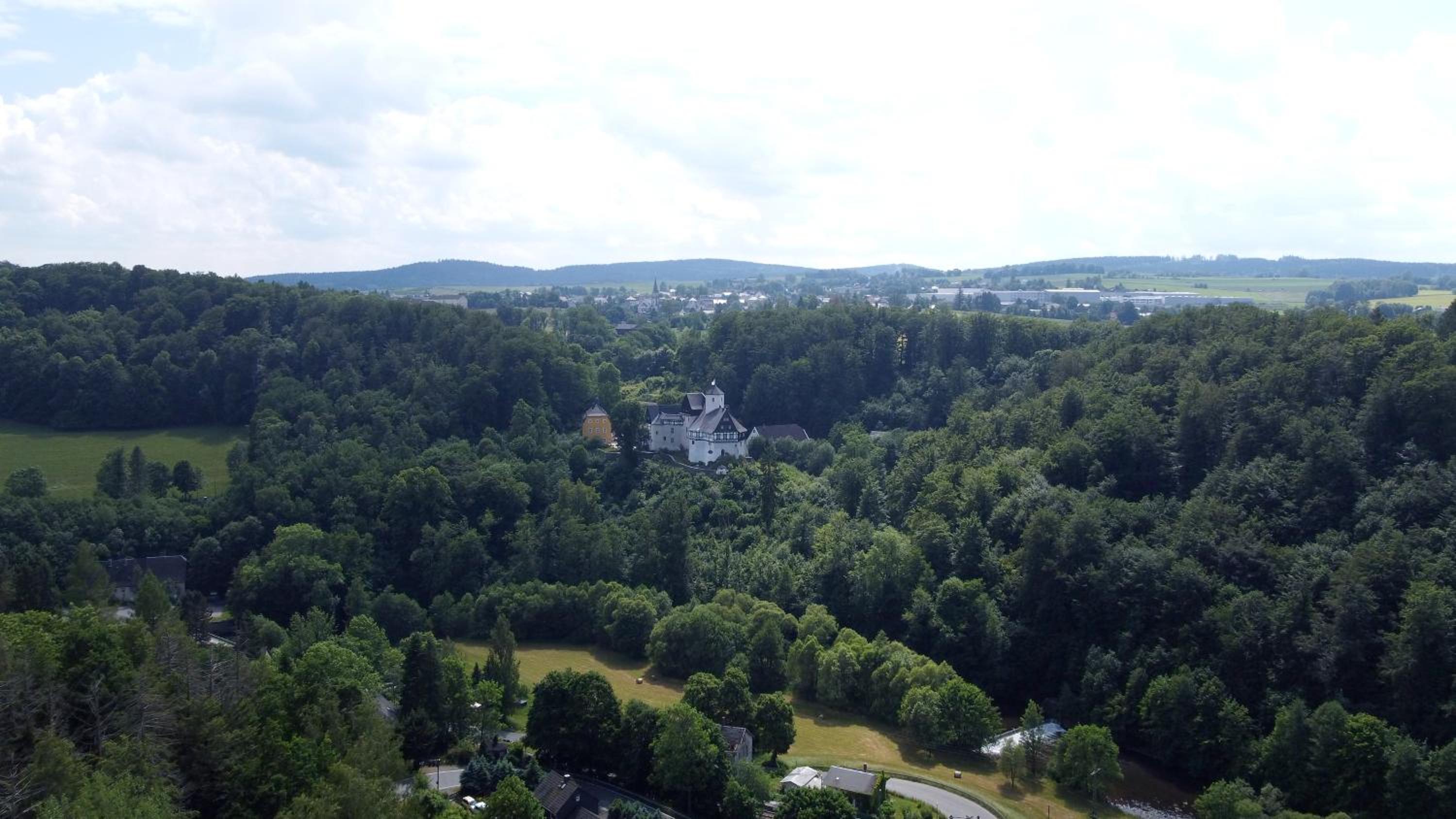 Kavaliershaus neben Schloss Rauenstein