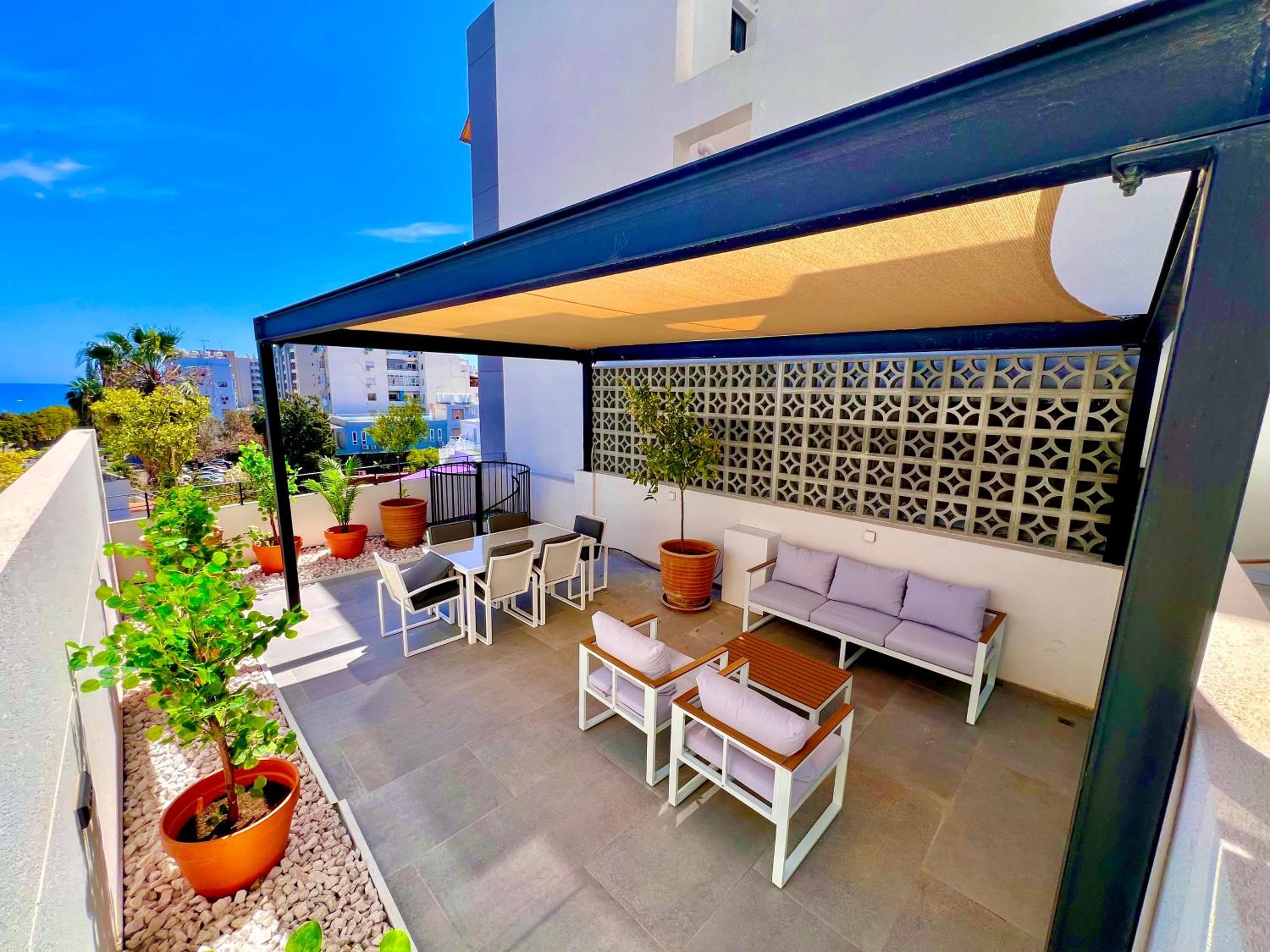 Bridge House 201 - 3BR Penthouse
