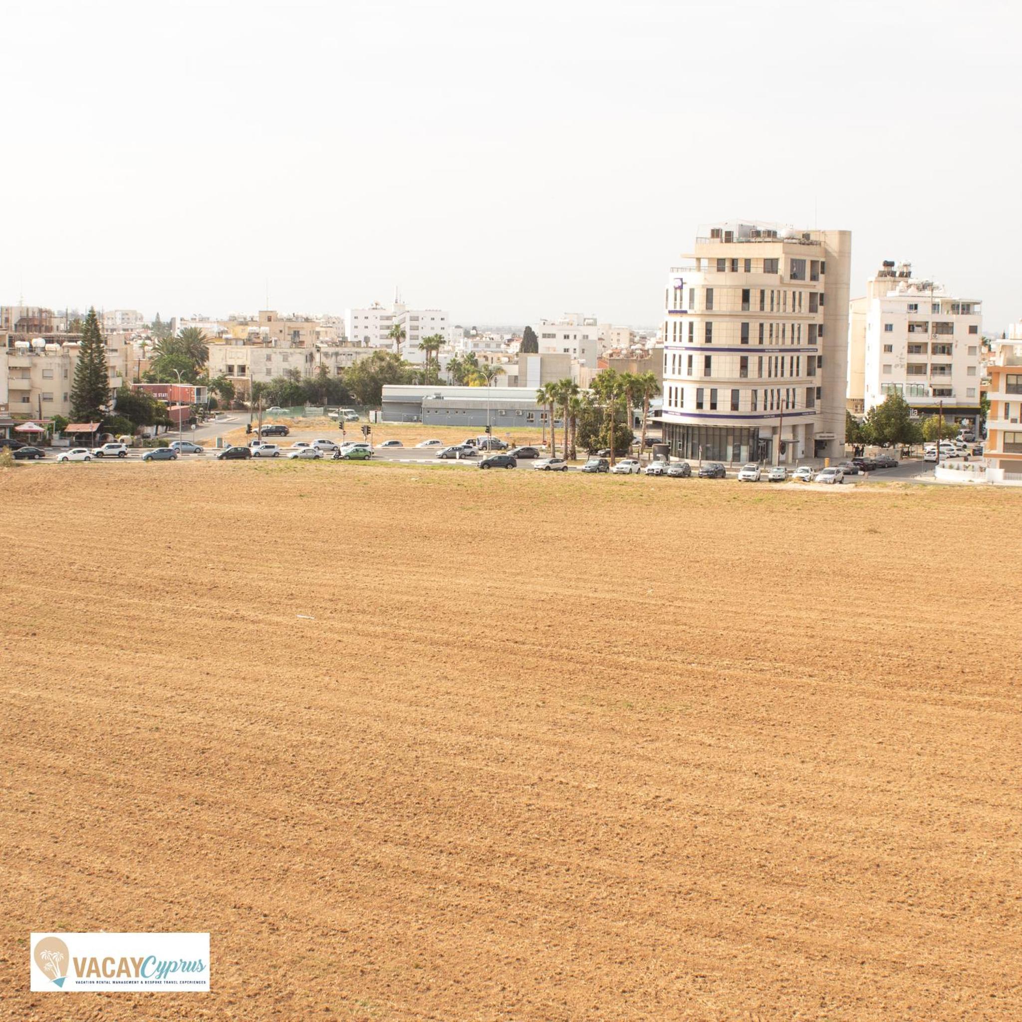 Downtown Larnaca Apartment