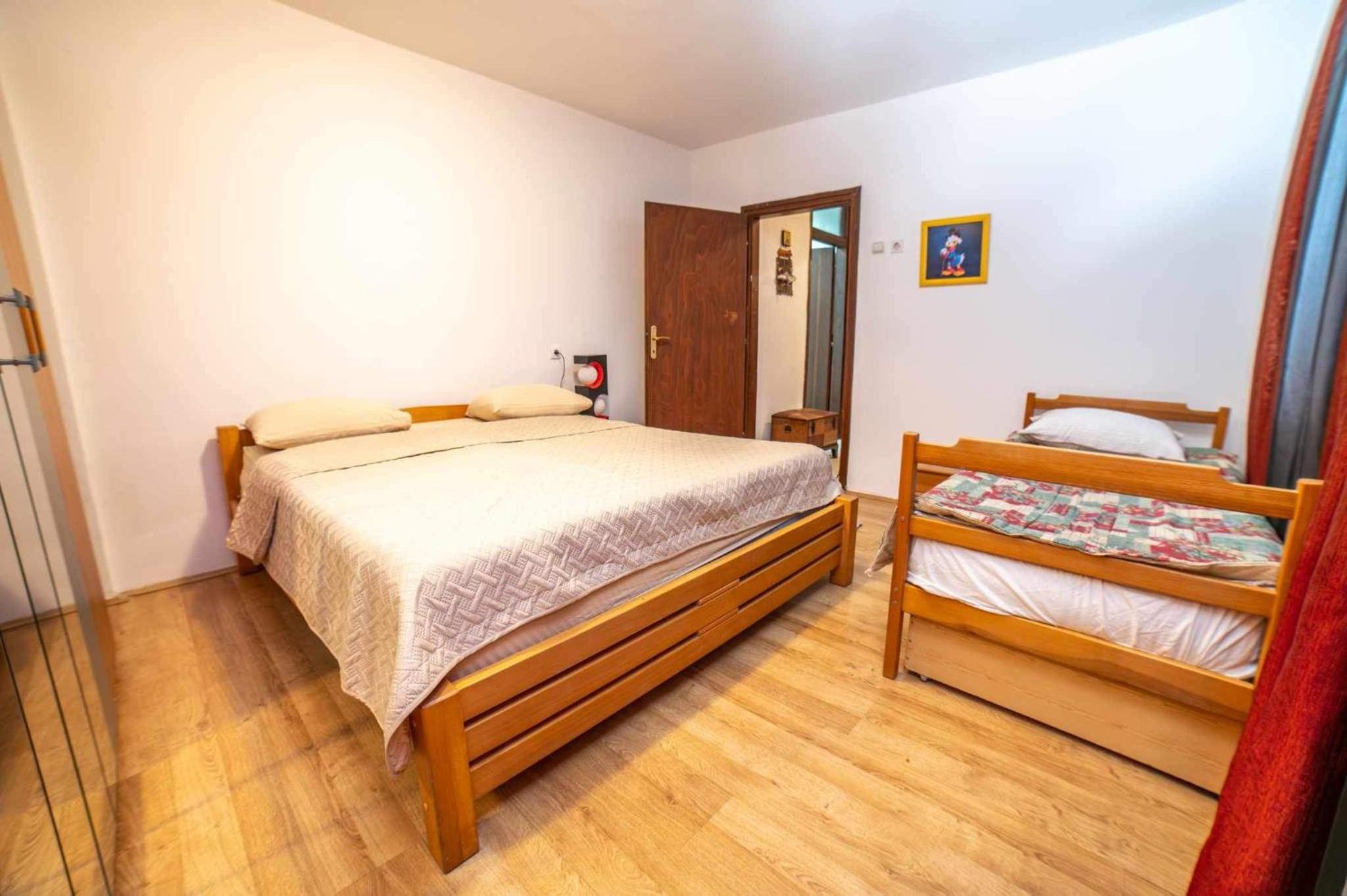 Apartman GIF