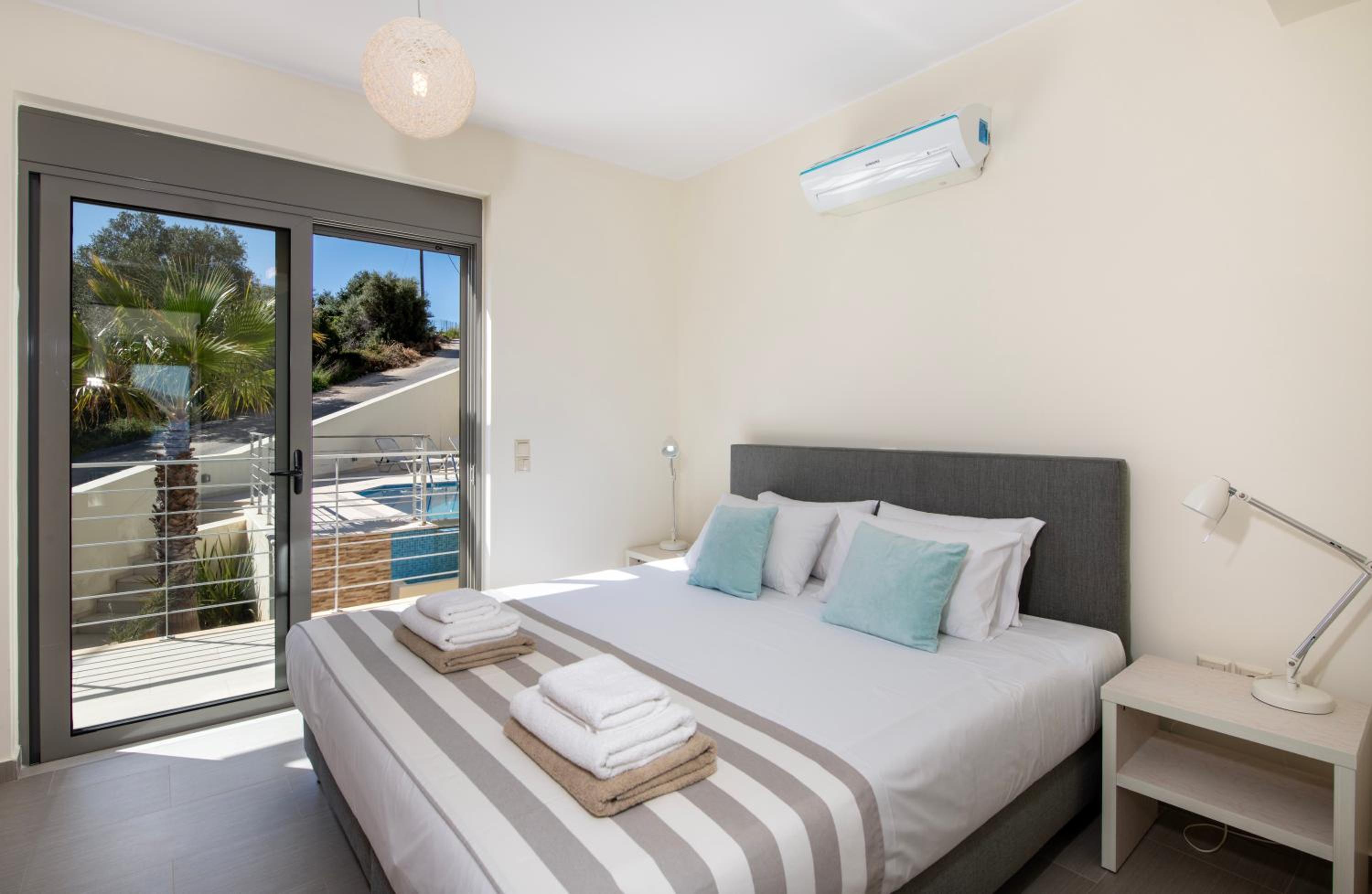 Ashlin seaside Luxury Apartment