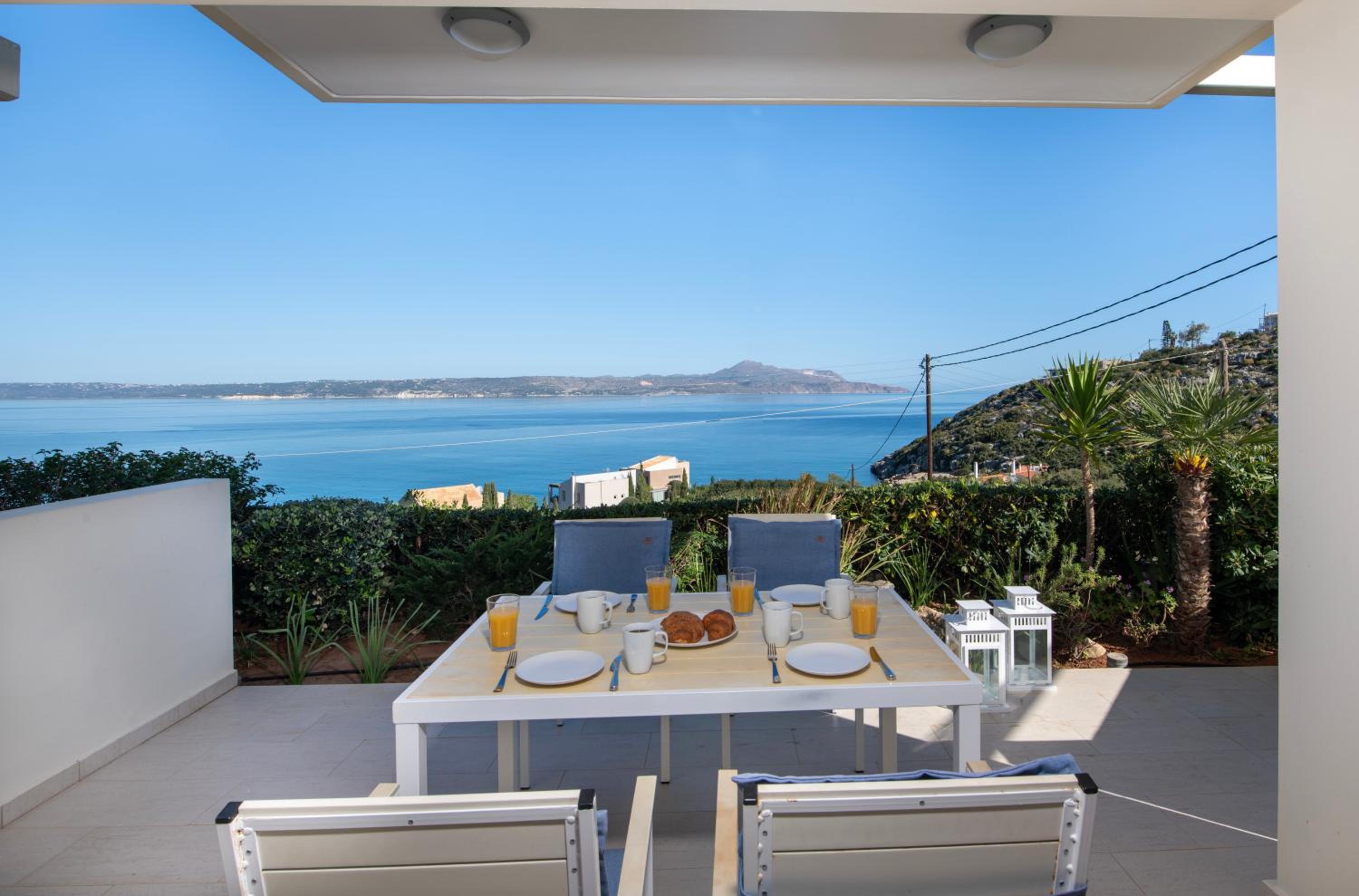 Ashlin seaside Luxury Apartment