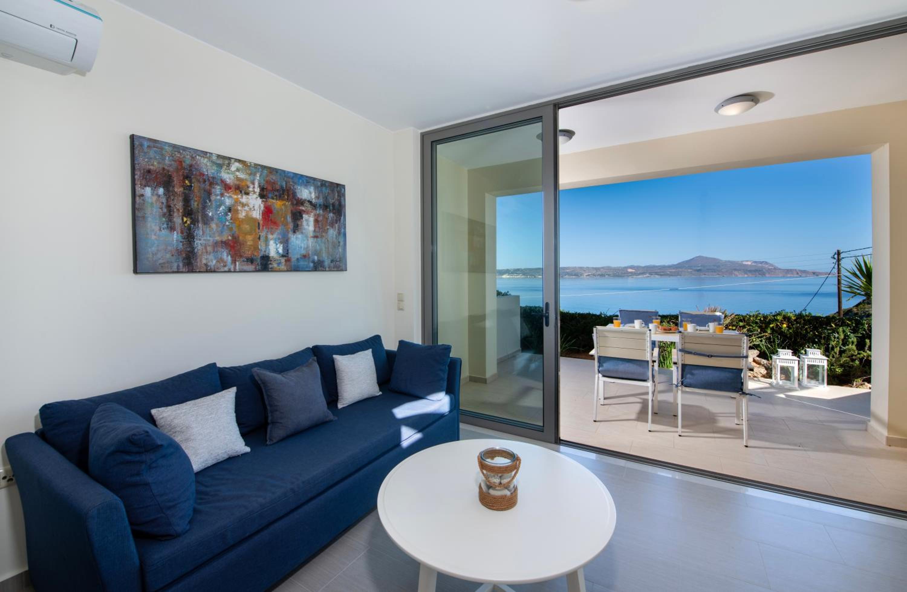 Ashlin seaside Luxury Apartment