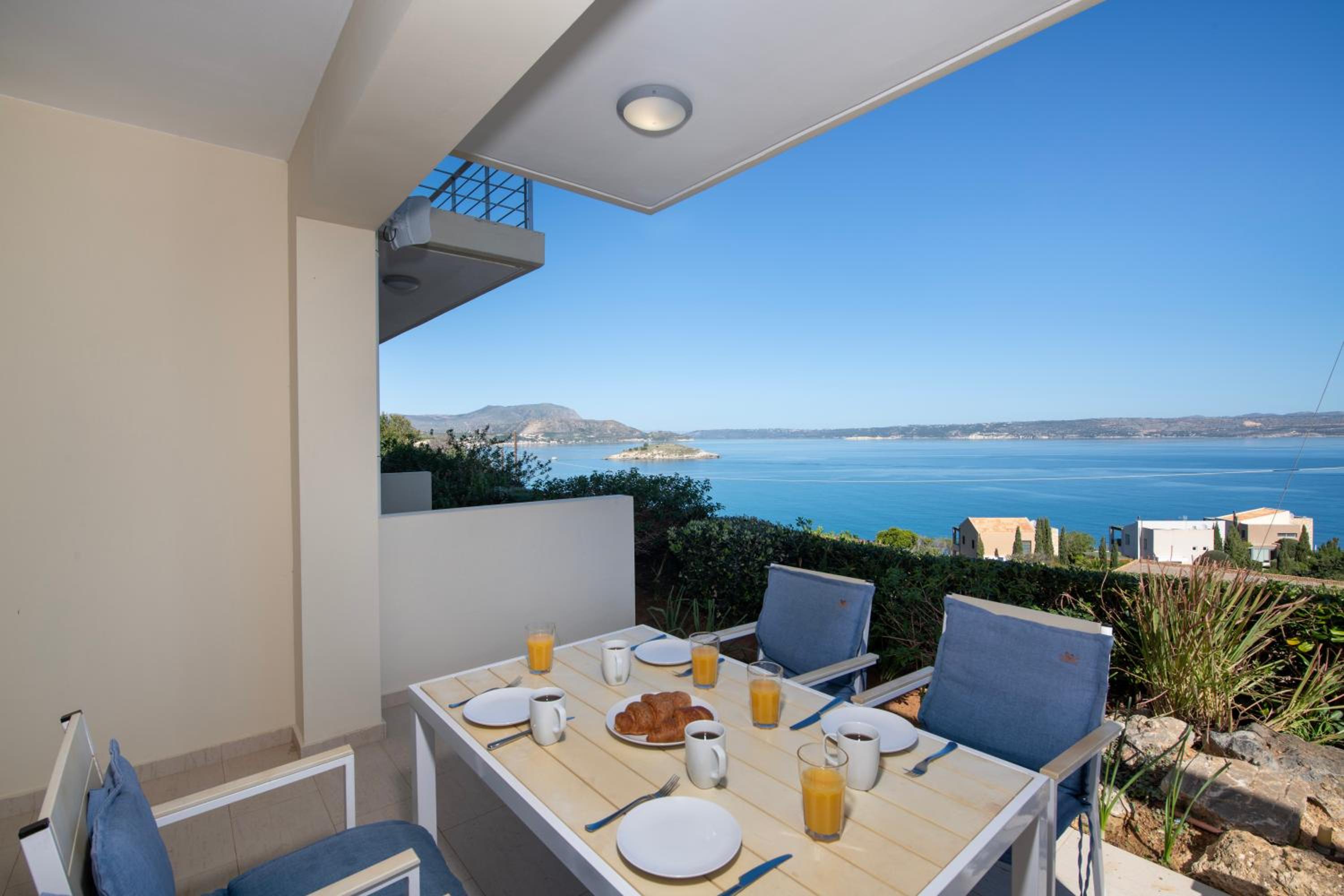 Ashlin seaside Luxury Apartment