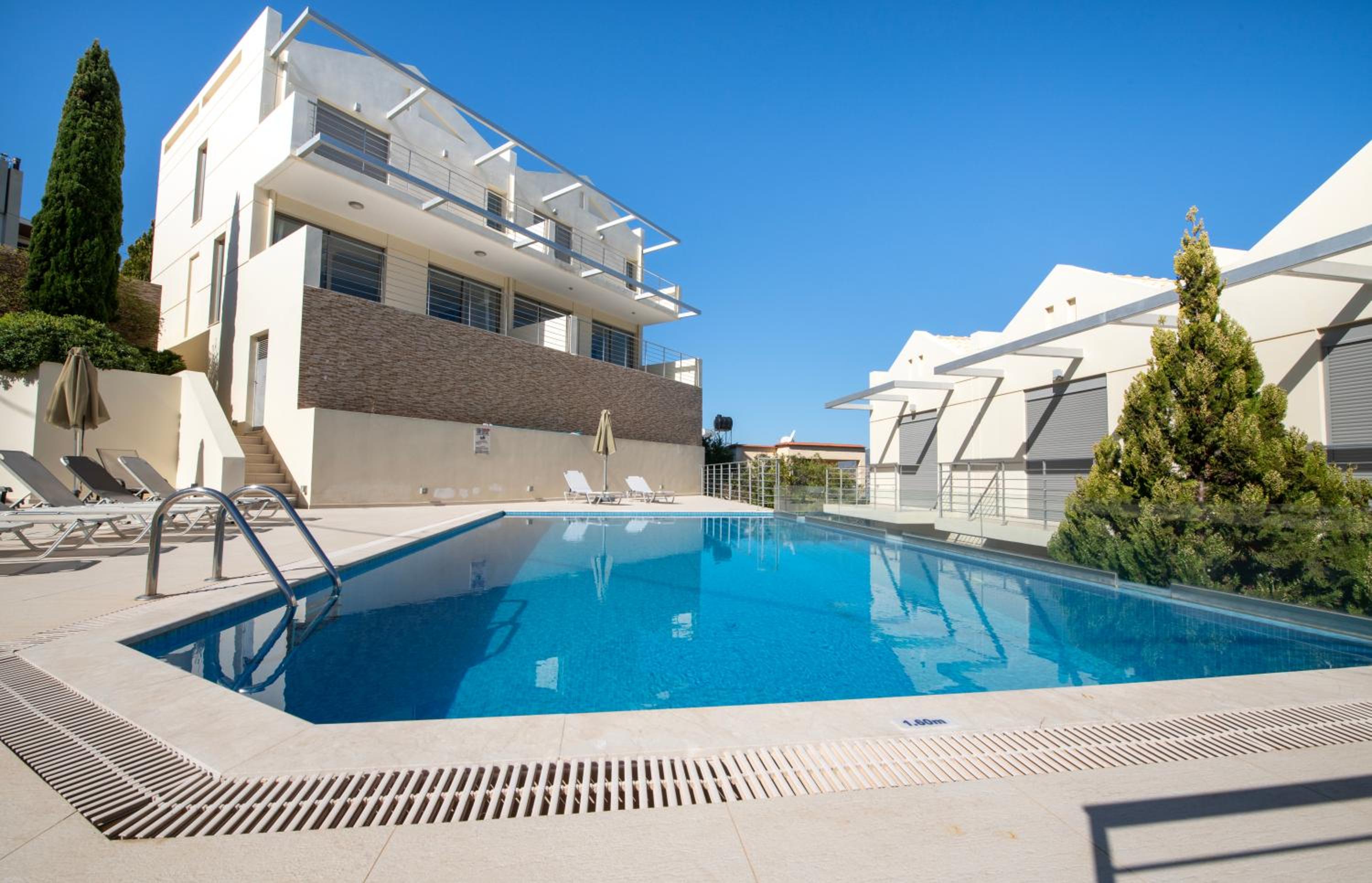 Ashlin seaside Luxury Apartment