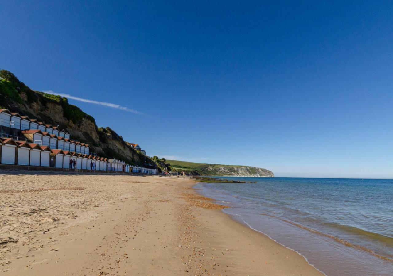2 Bed in Swanage oc-wy358