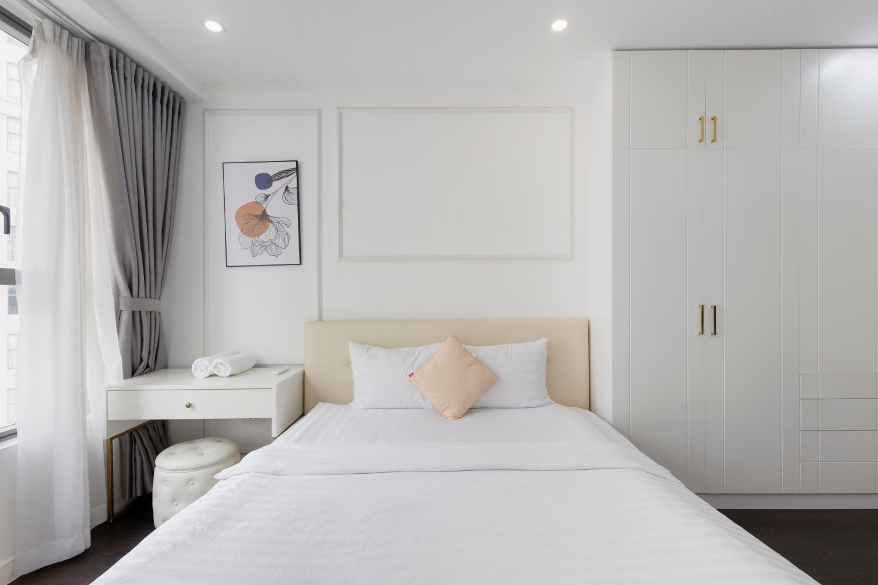 NU Saigon Apartment Service - center District 4