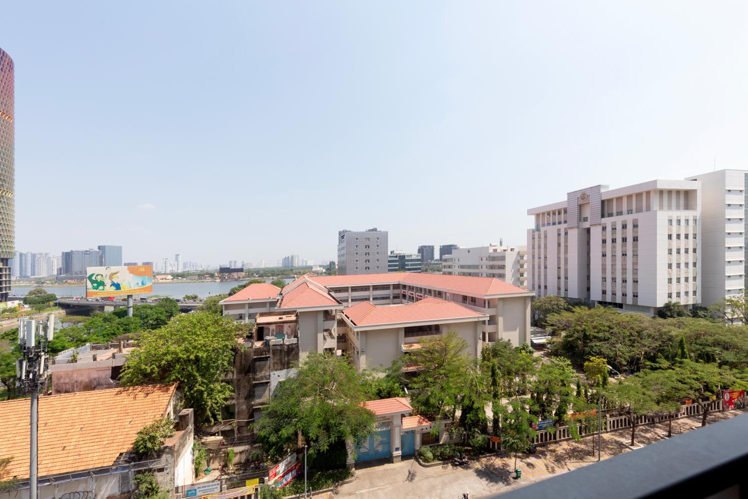 NU Saigon Apartment Service - center District 4