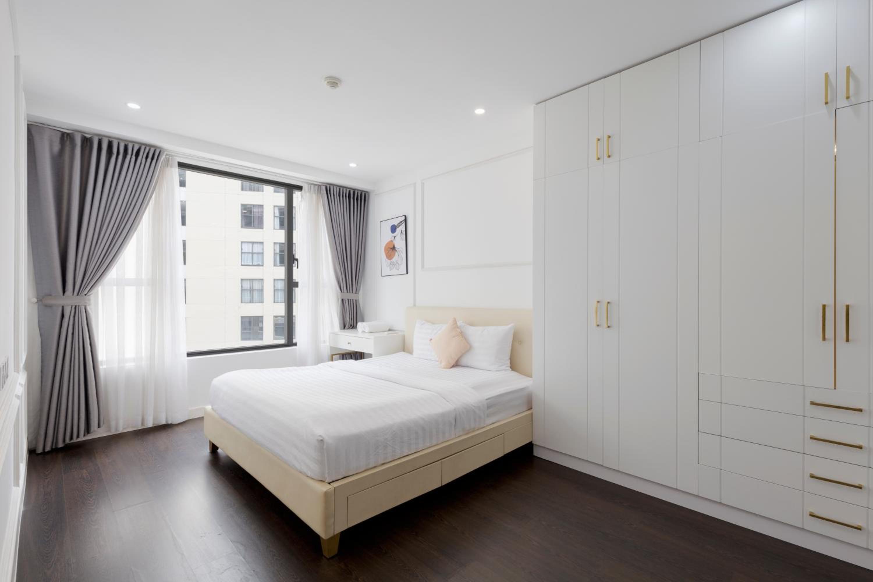 NU Saigon Apartment Service - center District 4