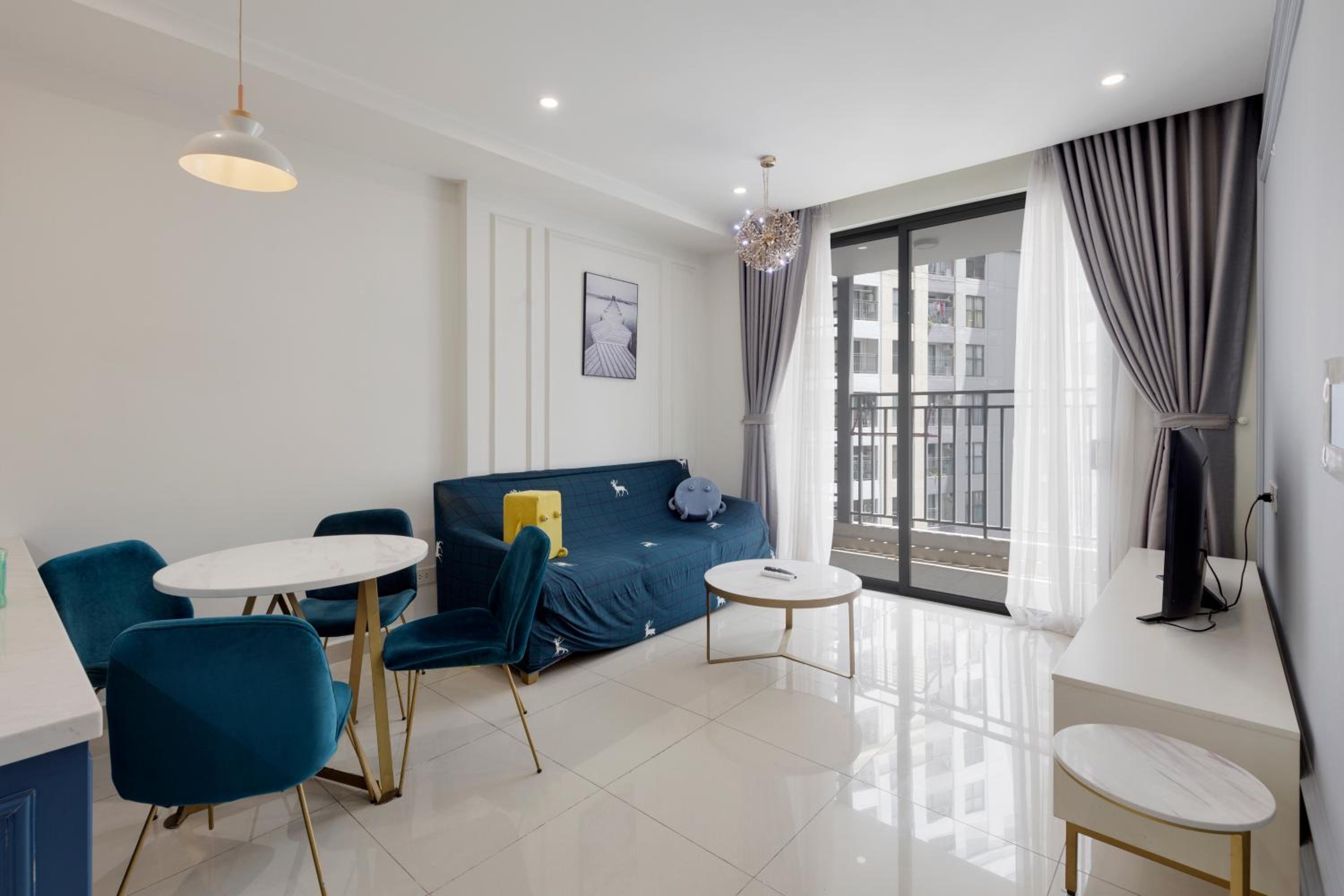 NU Saigon Apartment Service - center District 4