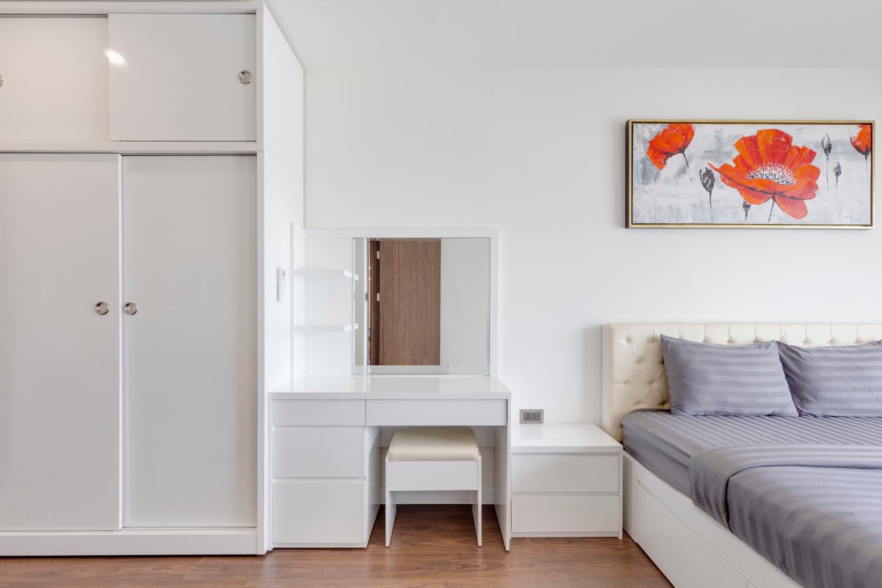 NU Saigon Apartment Service - center District 4
