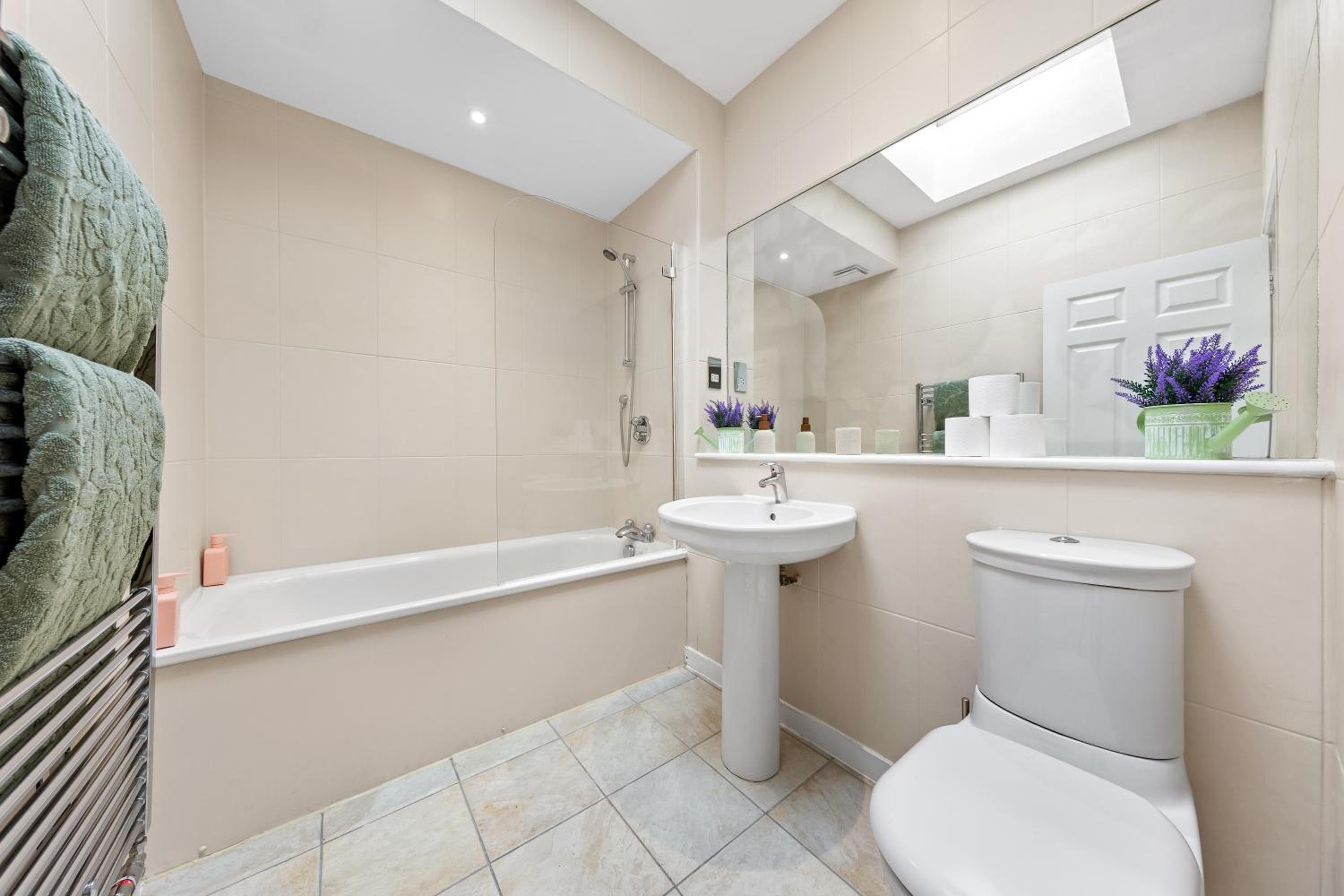 Royal College of Art Prime One bedroom Stay in The Heart Of London