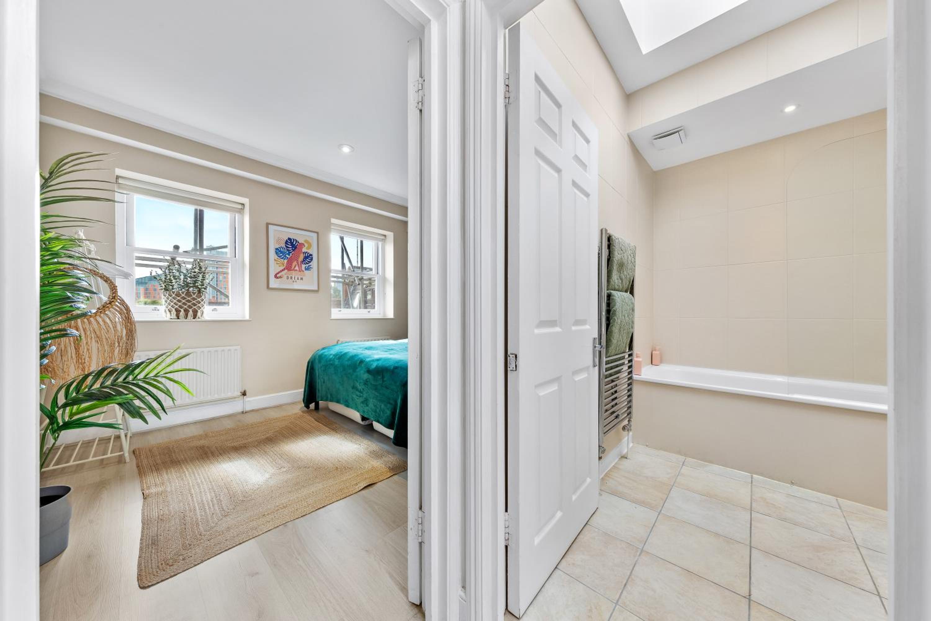 Royal College of Art Prime One bedroom Stay in The Heart Of London
