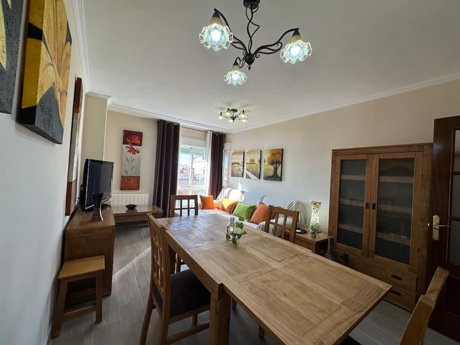 Piso en Linares zona centro con parking gratis photo 2