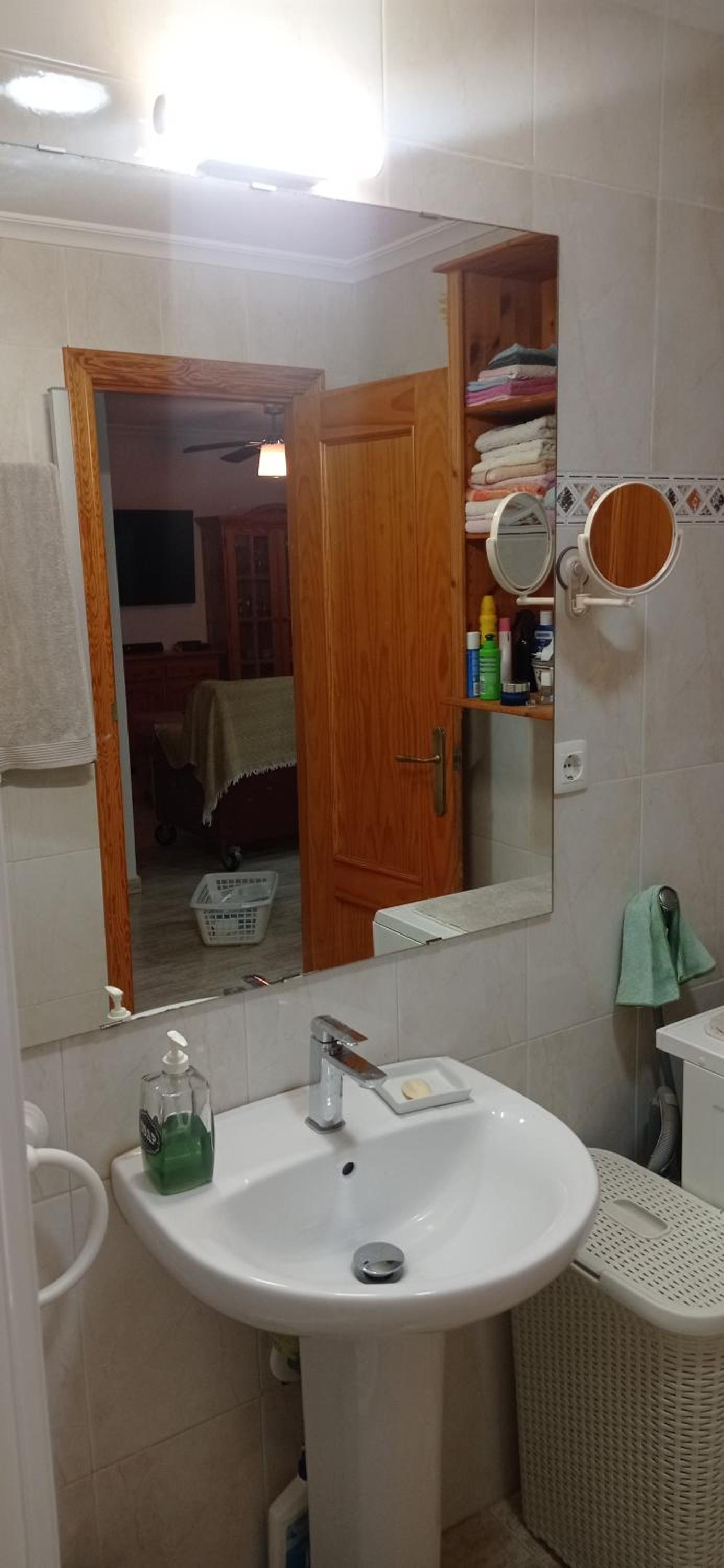 Chalet adosado en RIOMAR-3, urbanización residencial privada