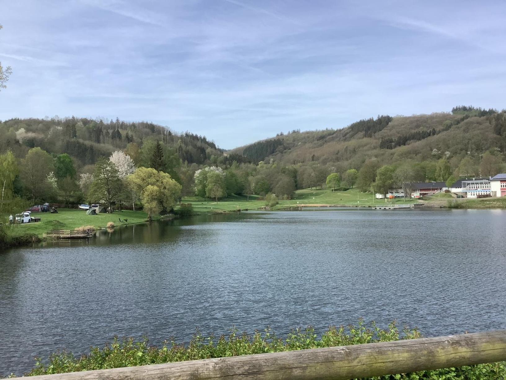 Berg Blick Eifler Bauernhaus modern restauriert