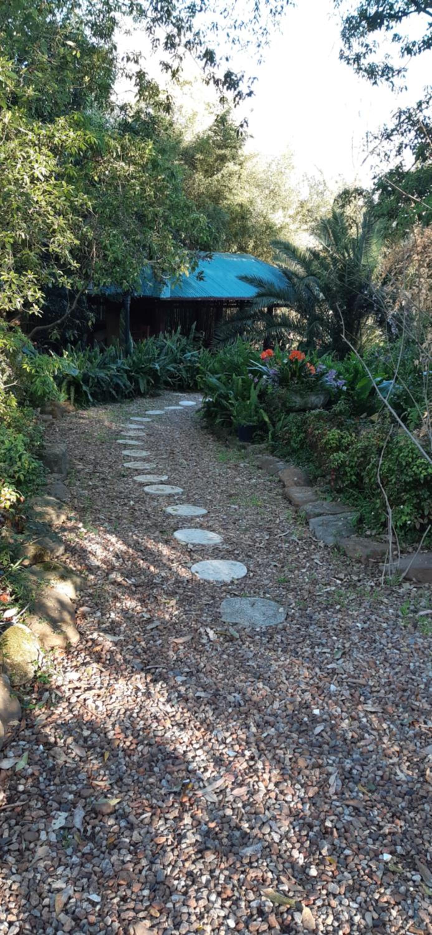 Garden studio