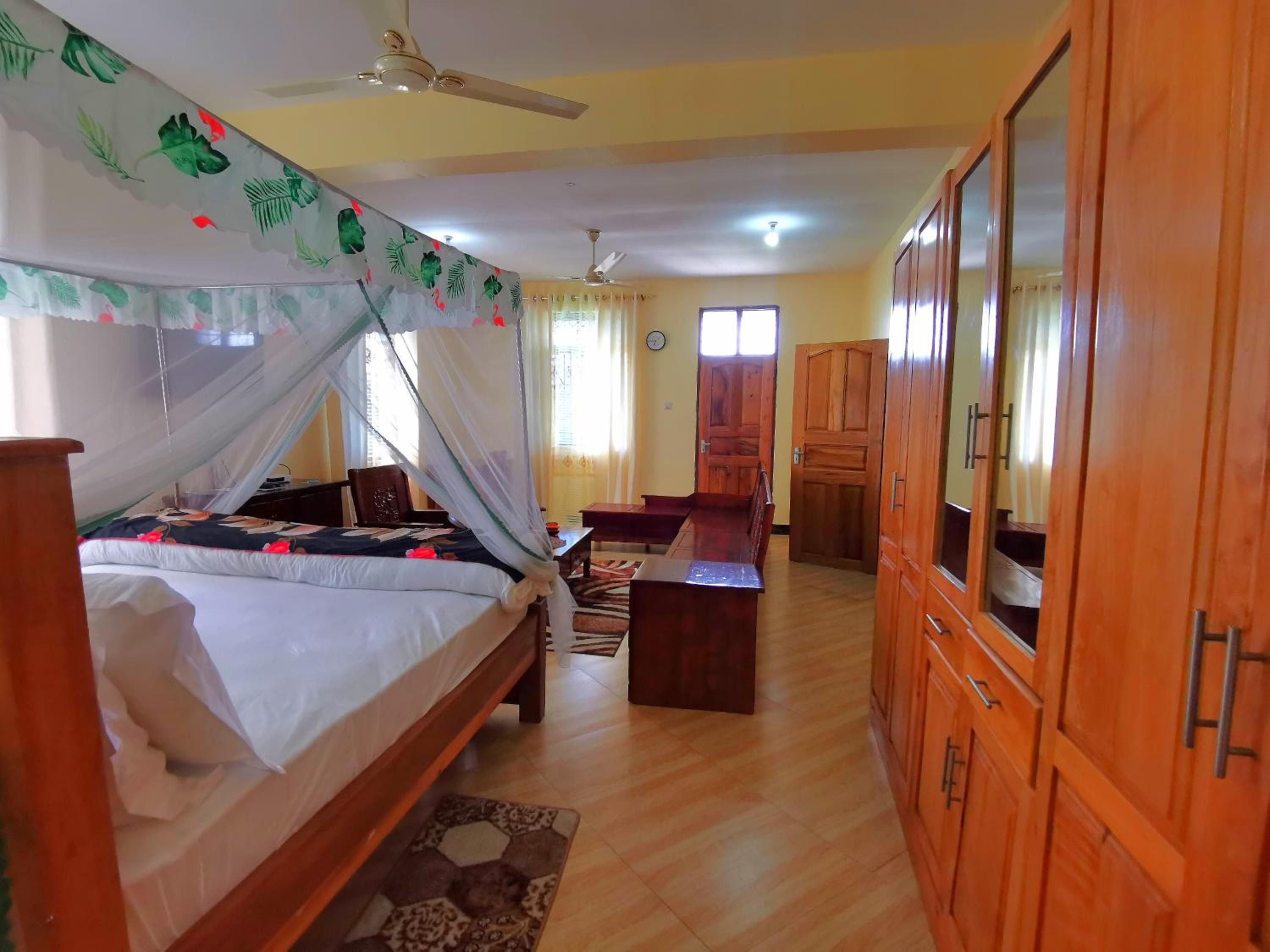 Sinthia Hotel Apartments view 3