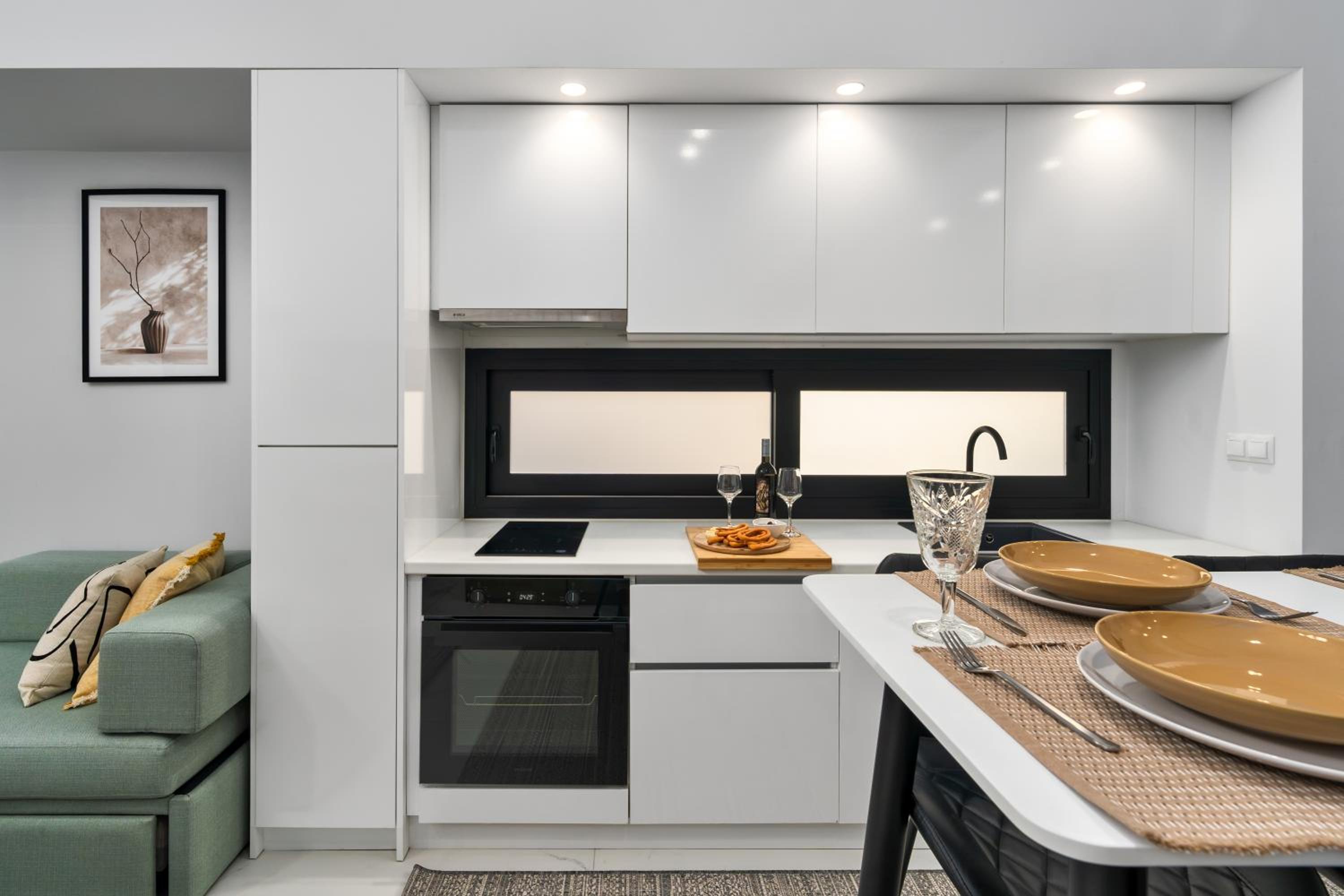 Aelia Elegant Apartments