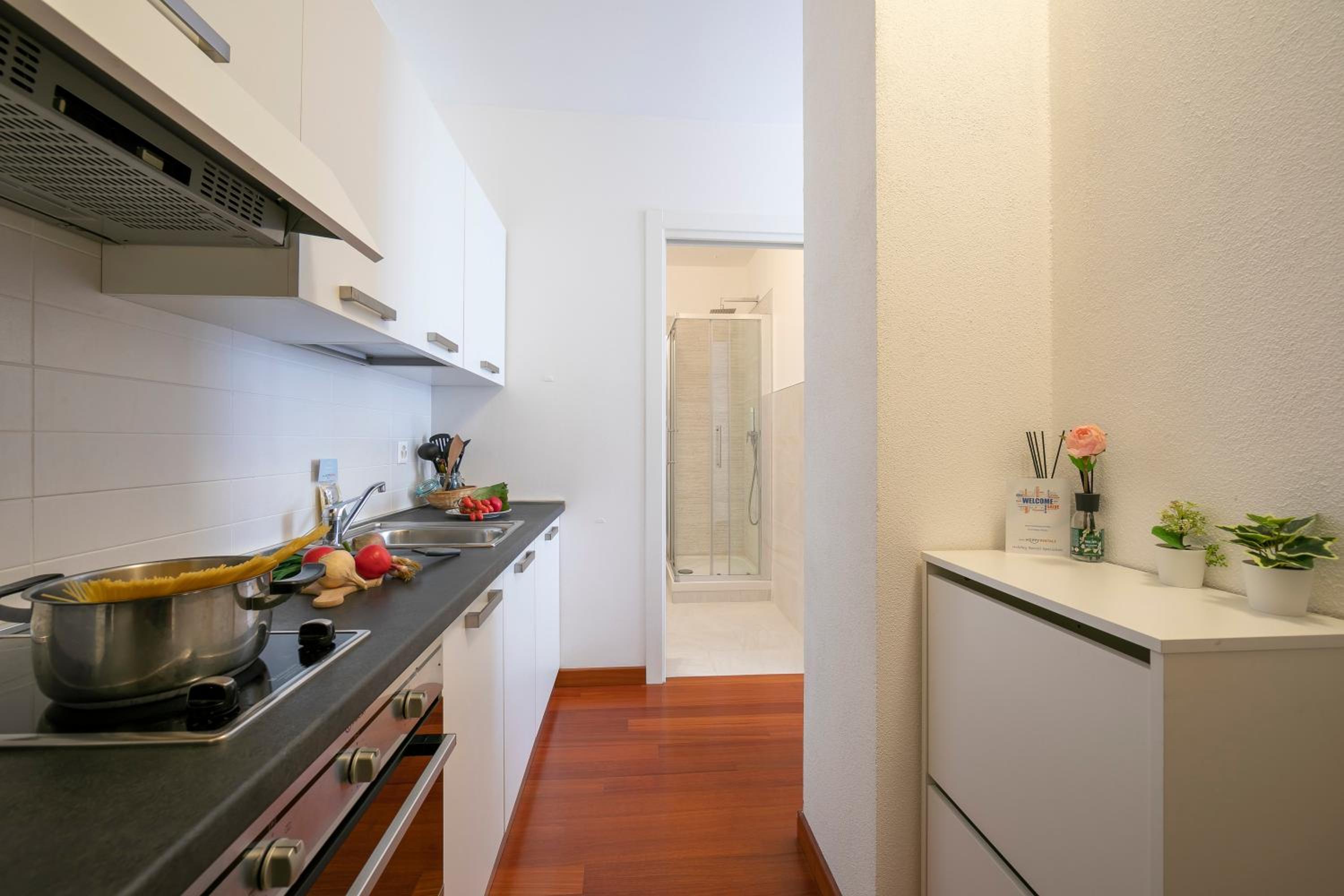 Moonlight - 150m from the lake - Happy Rentals