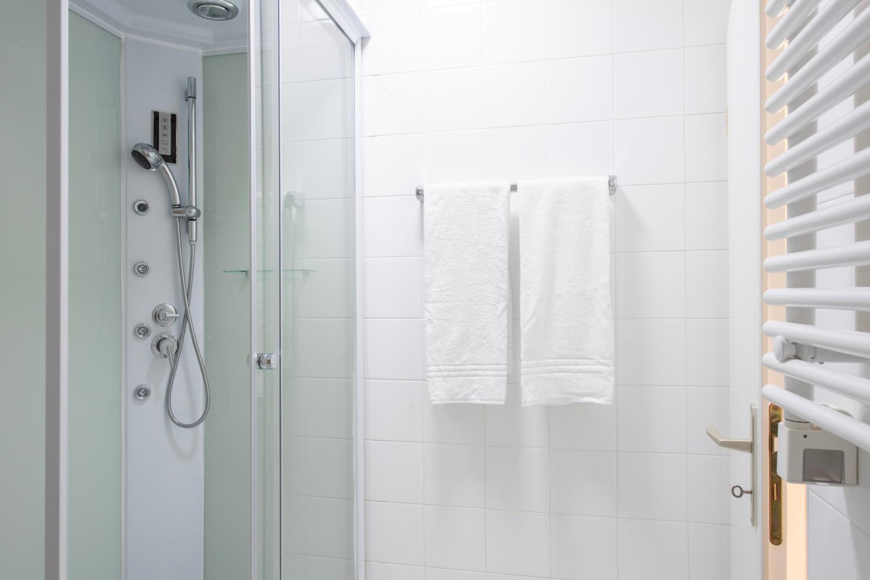 Al Pontile Di Caslano - Happy Rentals