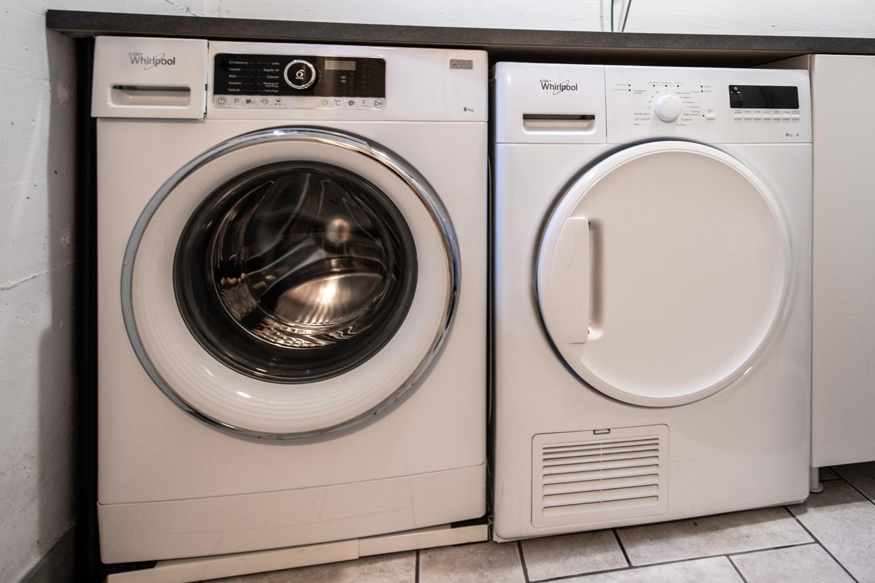 Al Pontile Di Caslano - Happy Rentals