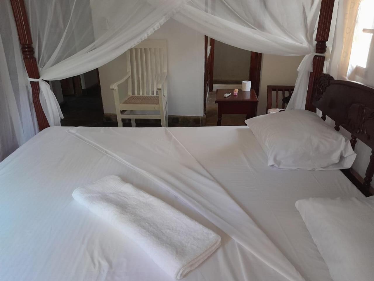 Lion Garden Villa 7 view 5