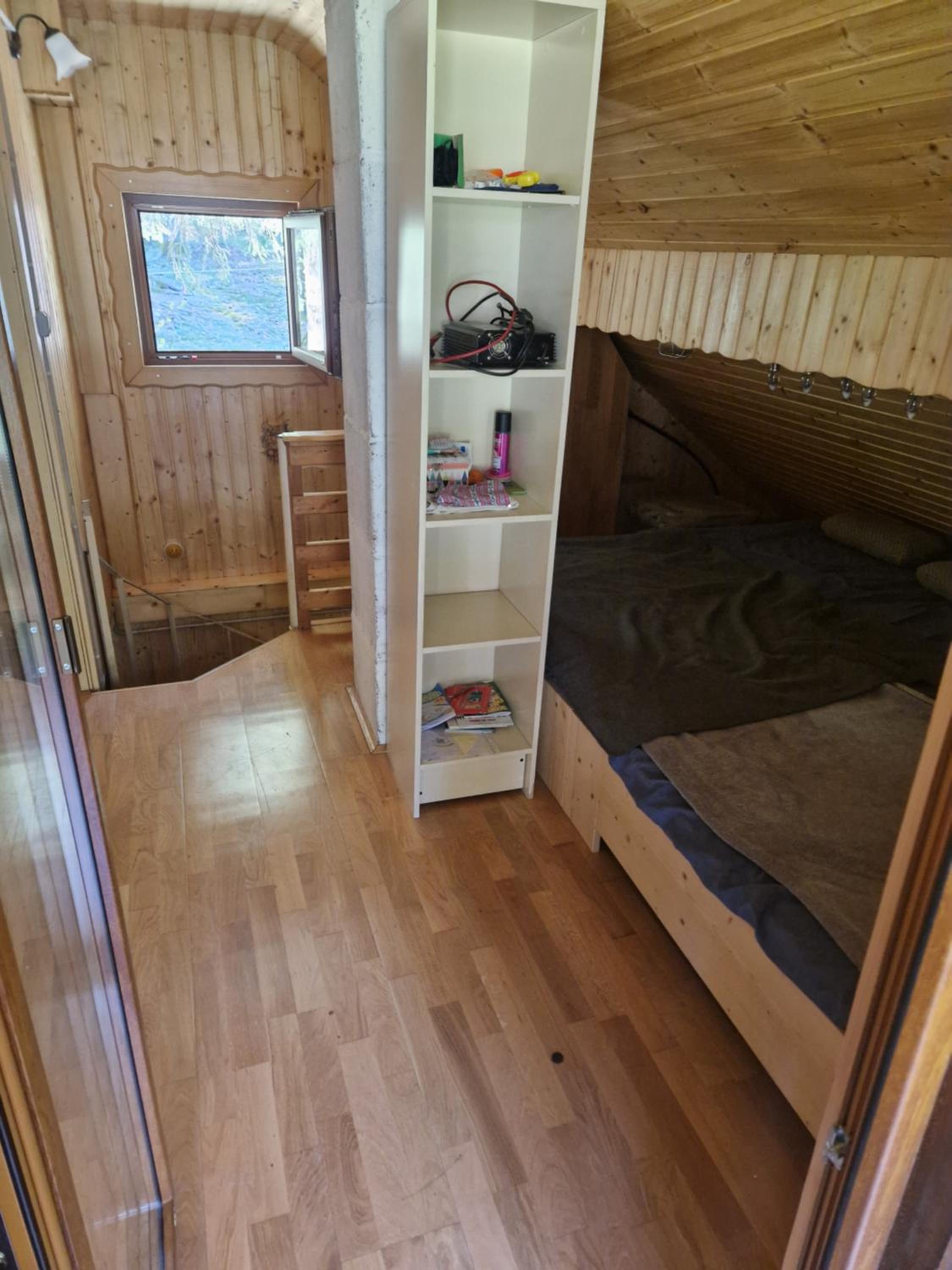Photo 25