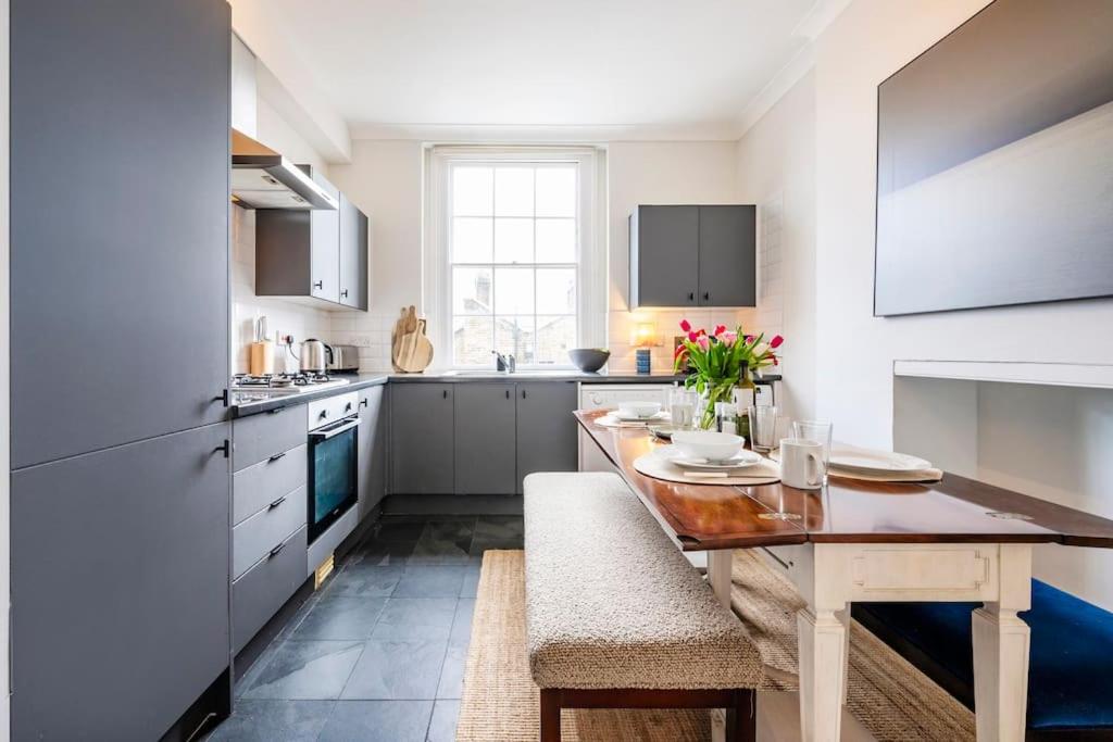 Central London, 2bed/2bath Marylebone.