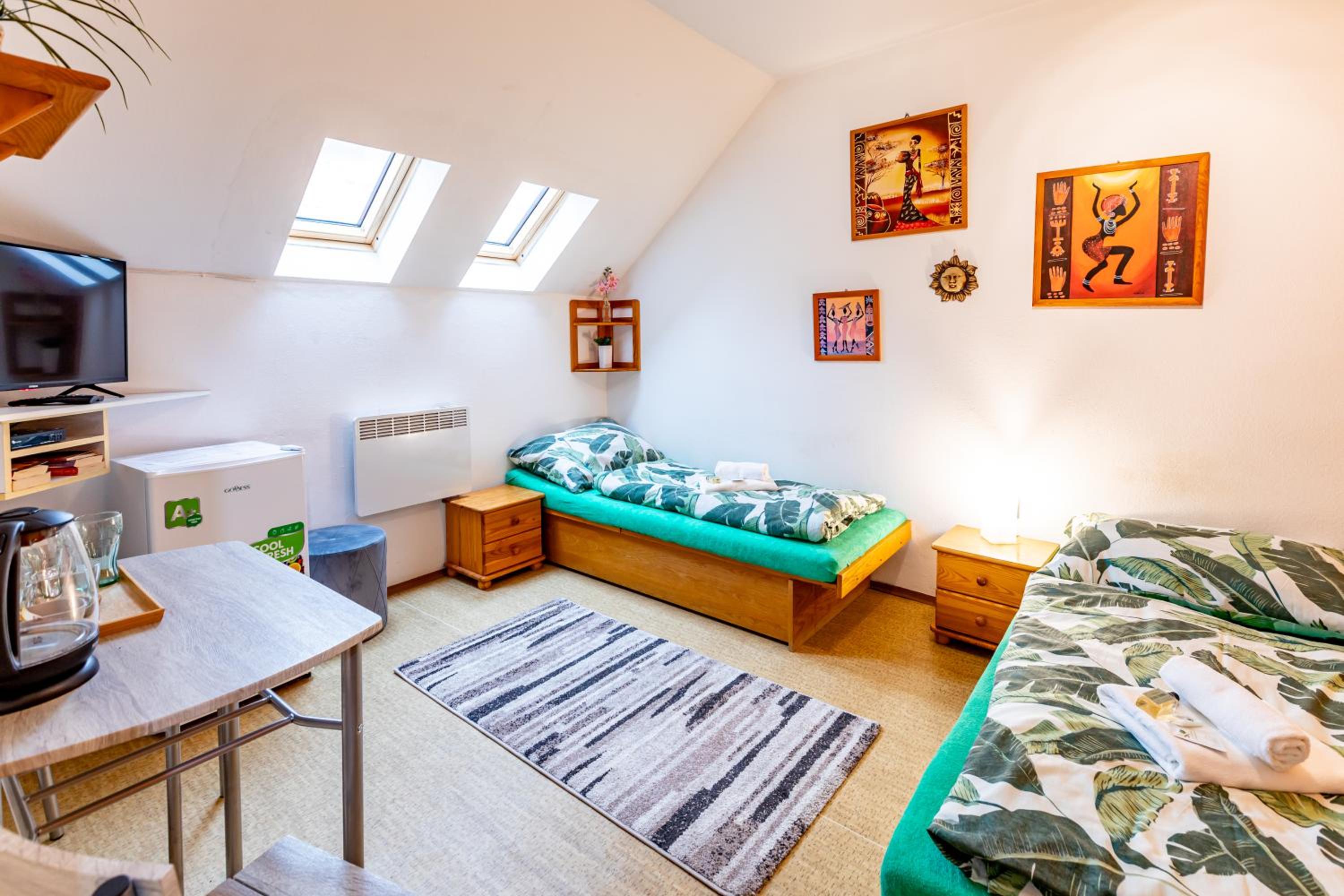 Country Saloon