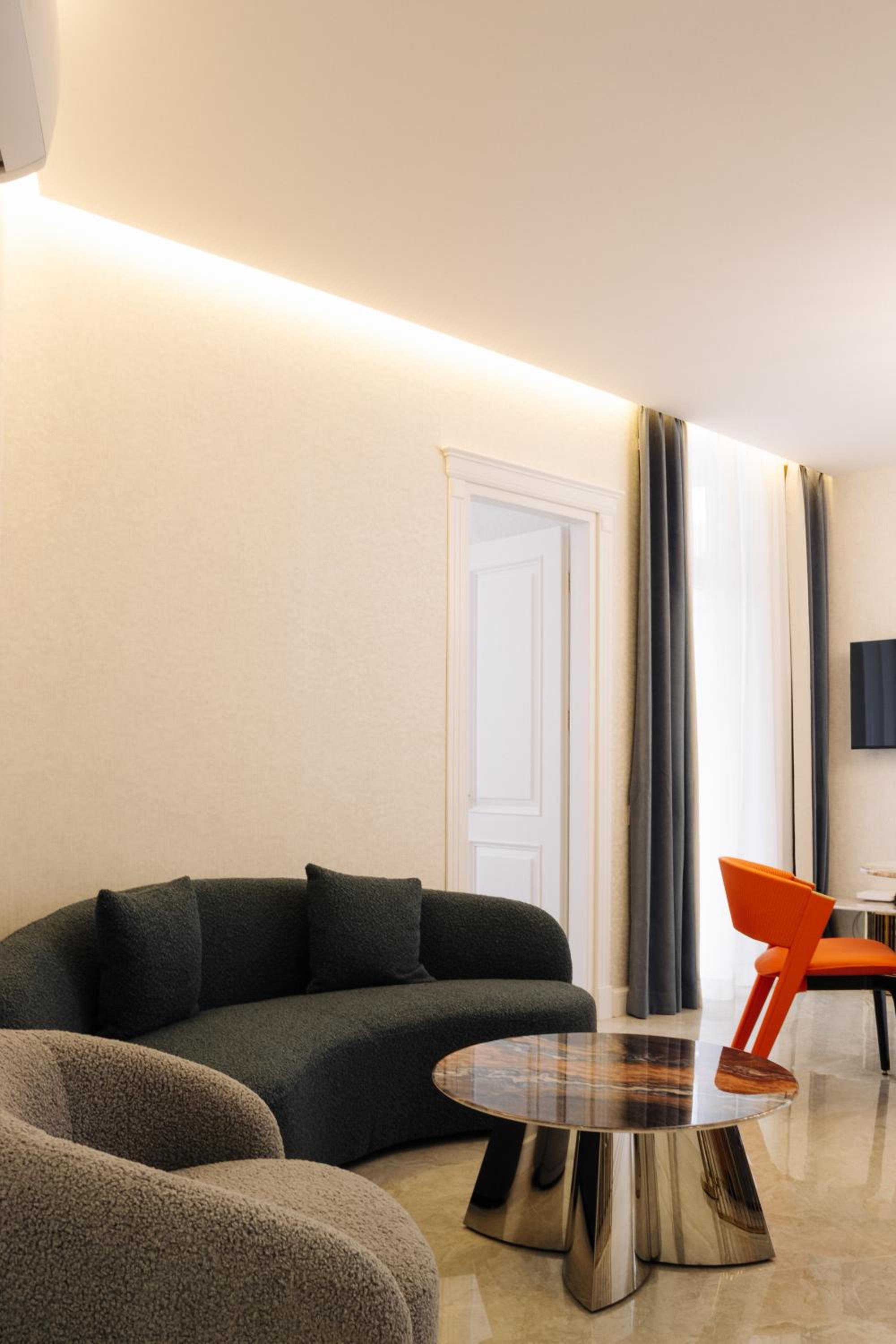 Luxurious Mamu Apartment