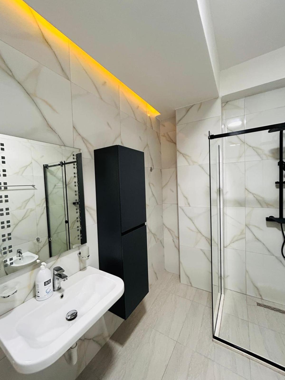 Picasso Apartment Tirana