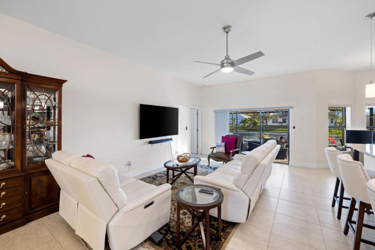 Centrally Located - Waterfront Pool Home Convenient Location view 3