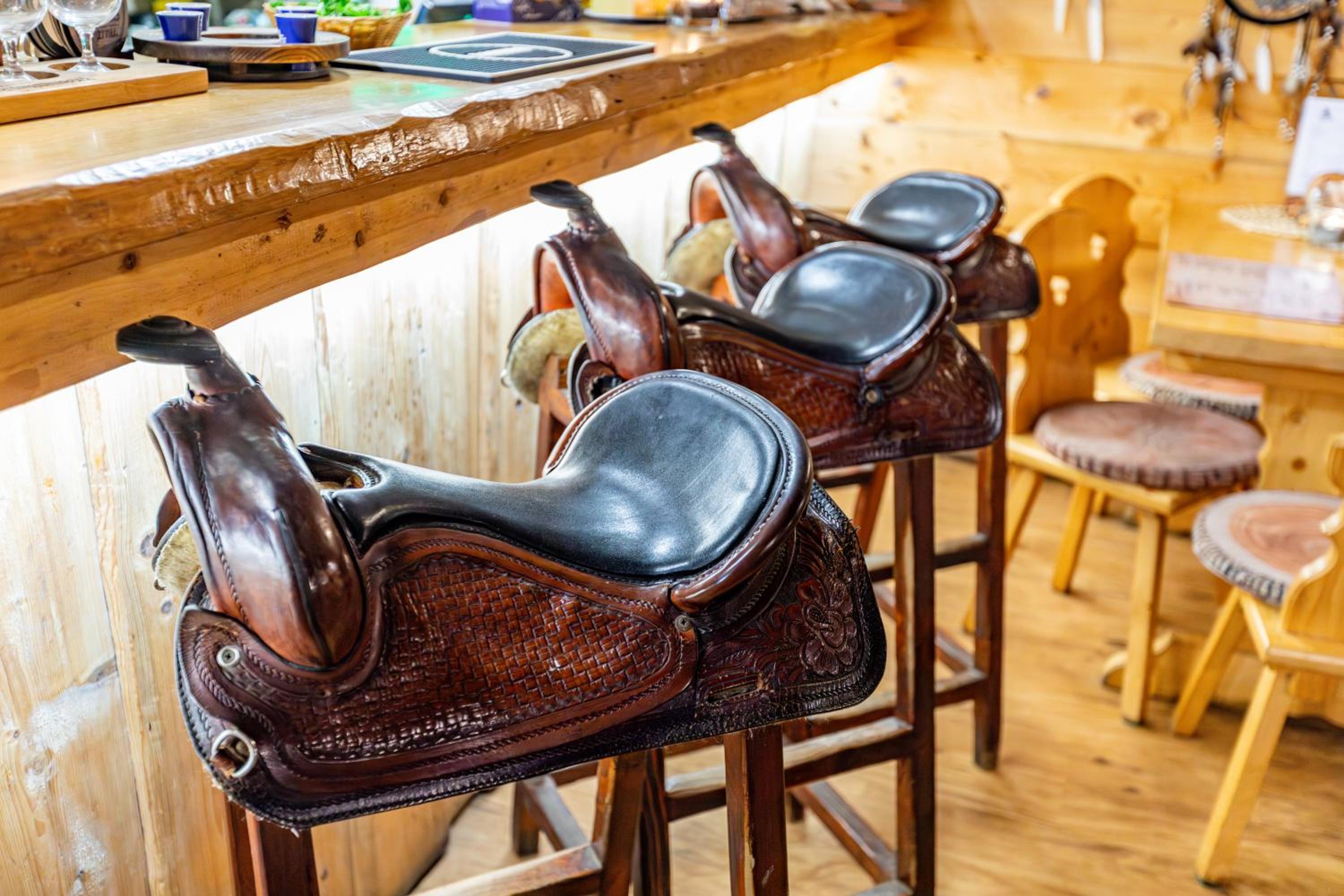 Country Saloon